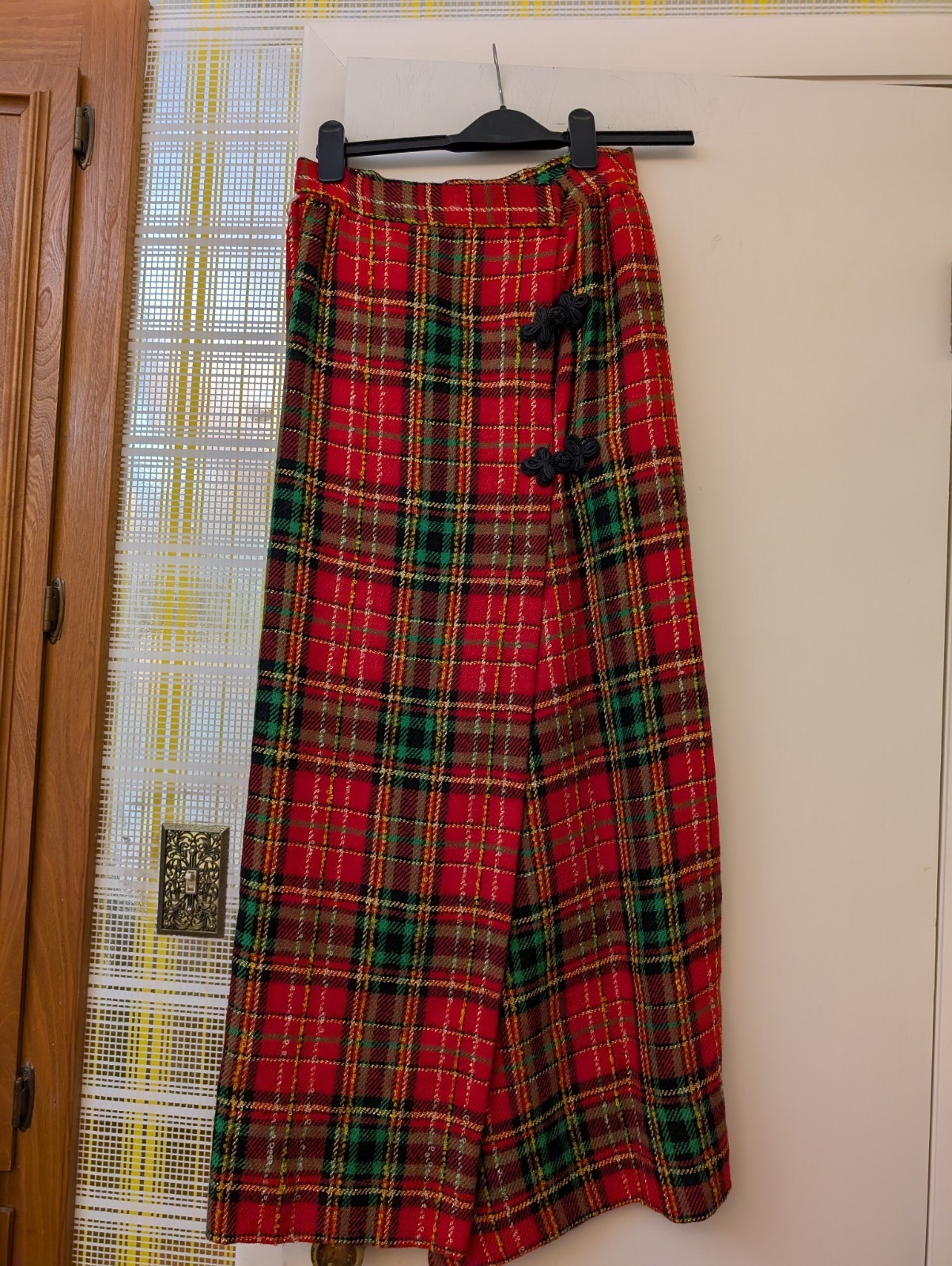 Beautiful Vtg Holiday Malbe Long Sz 10 Plaid Wool Skirt With Gold Thread