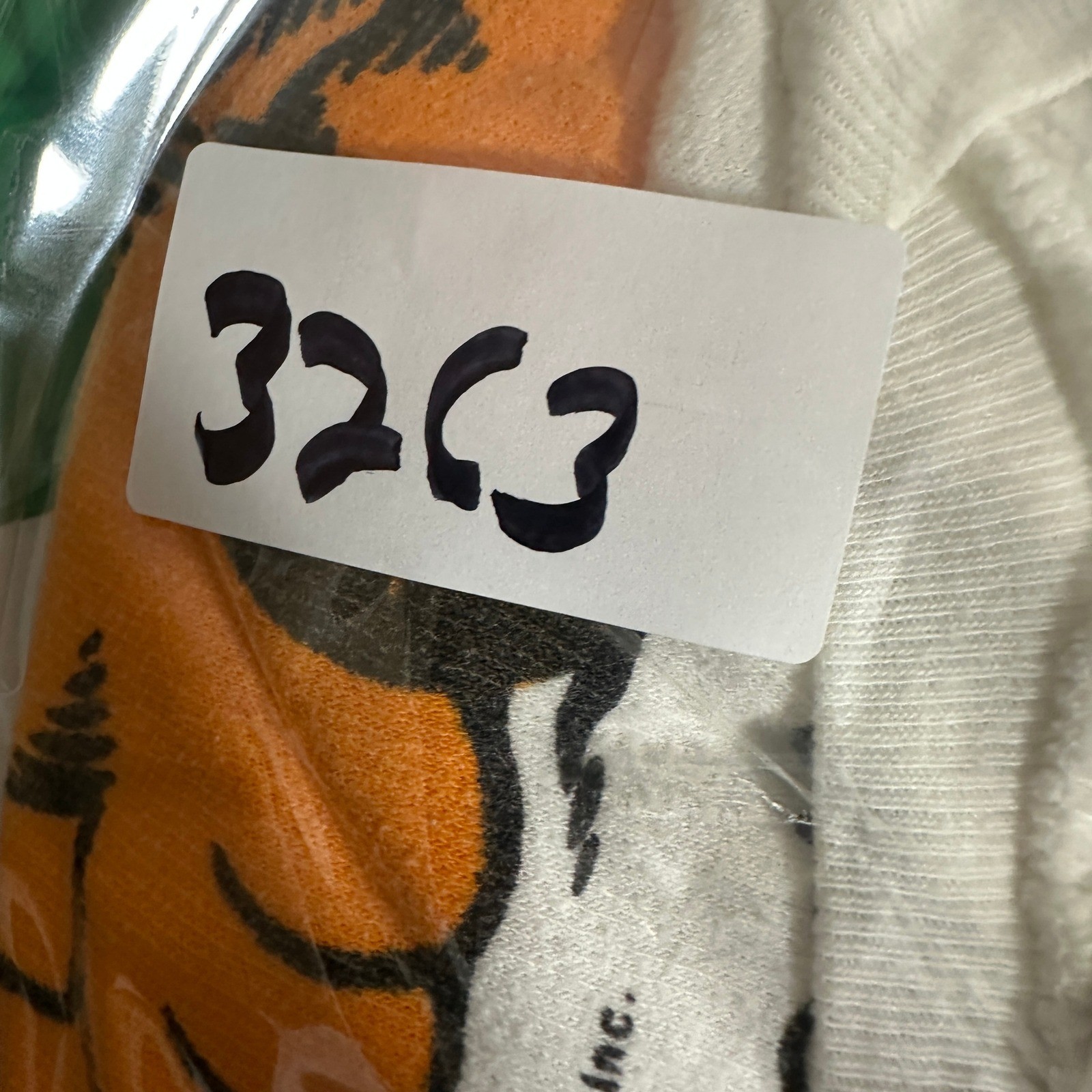 Vintage 1978 Garfield Leo Zodiac Crewneck Sweatshirt Jim Davis Cartoon Graphic