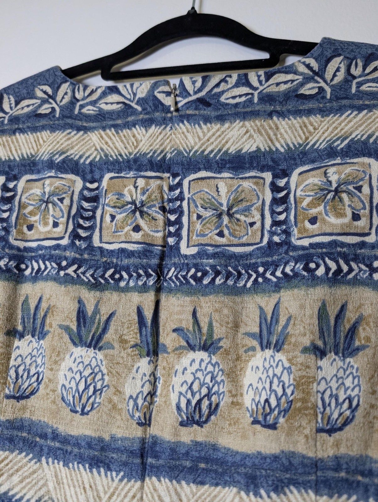 Vintage 90s Bushwacker Pineapple Print Shift Dress Size 10 Tropical Coastal