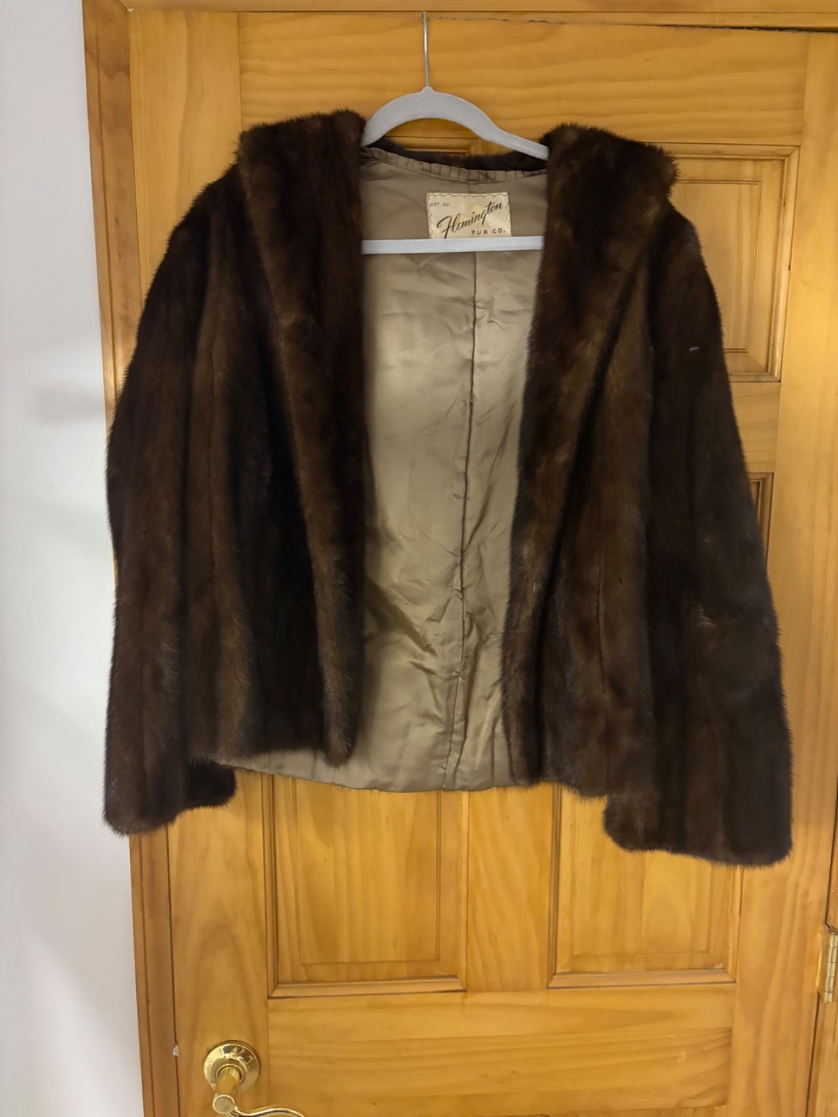 Vintage Flemington Fur Co Genuine Brown Mink Fur Jacket Coat 19” Pit to Pit