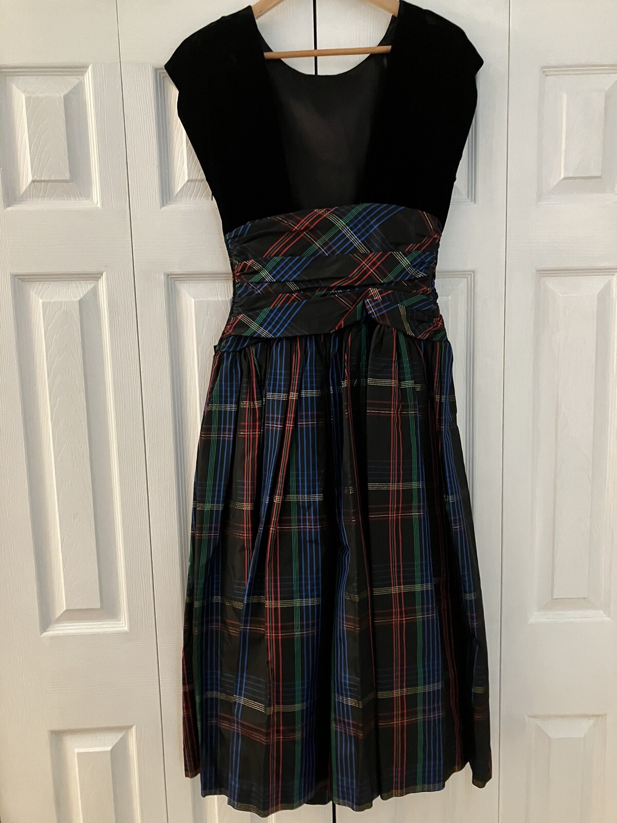 1980s Patty O`Neil Velvet & Plaid Taffeta Evening Dress, Ruching & Bow Size XS-S