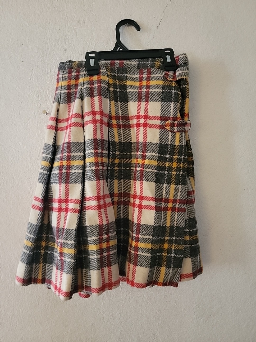Vintage 70s Bobbie Brooks Pleated Plaid Wool Skirt Buckles Small