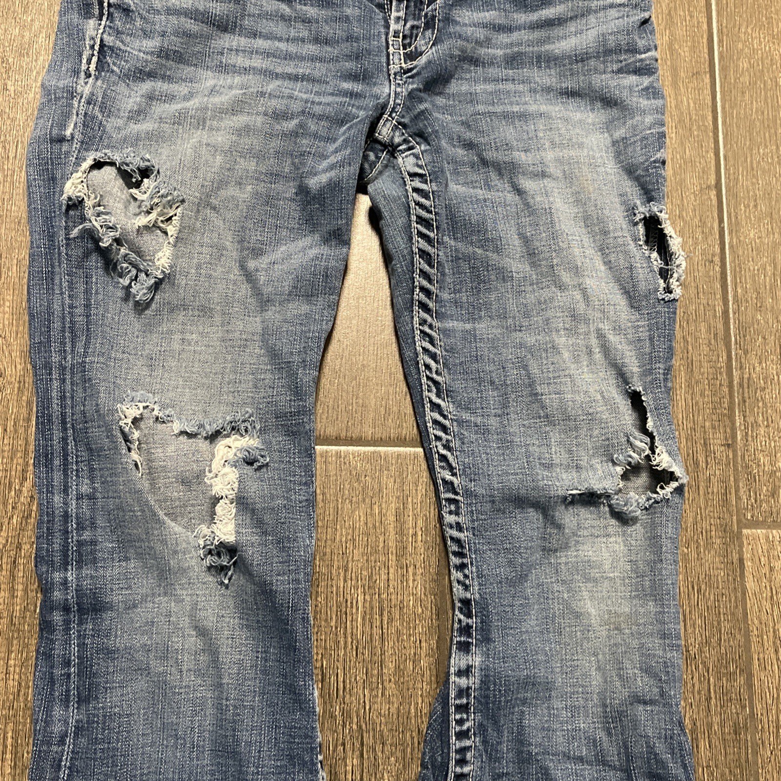 VTG BKE Madison Jeans Womens Sz 29×31.5 Flared Distressed Holes Tears Fraying