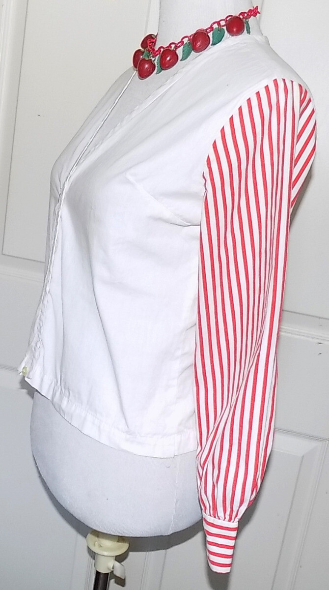 Vintage White Cotton Blouse Red Stripes Button Down B36 ***