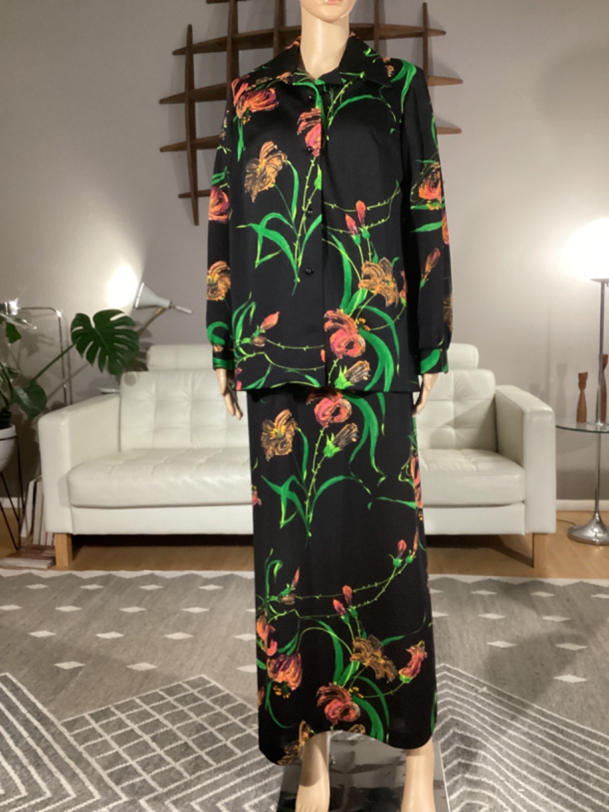 Vintage 1970s Black Bright Floral Poly 2-Pc Maxi Dress Jacket Top Set Size 10
