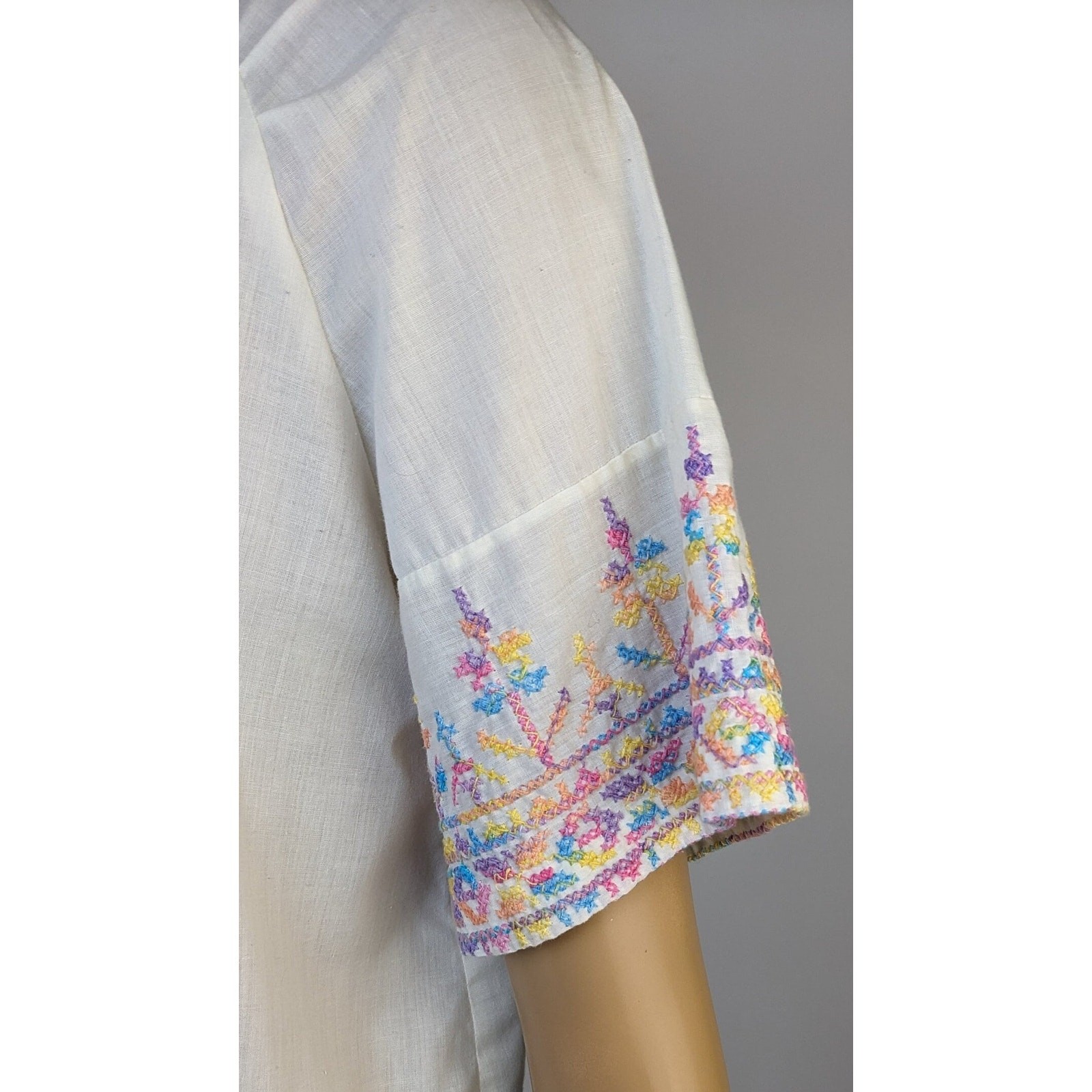 Spare Parts California vintage embroidered cotton top 70s hippie blouse pockets