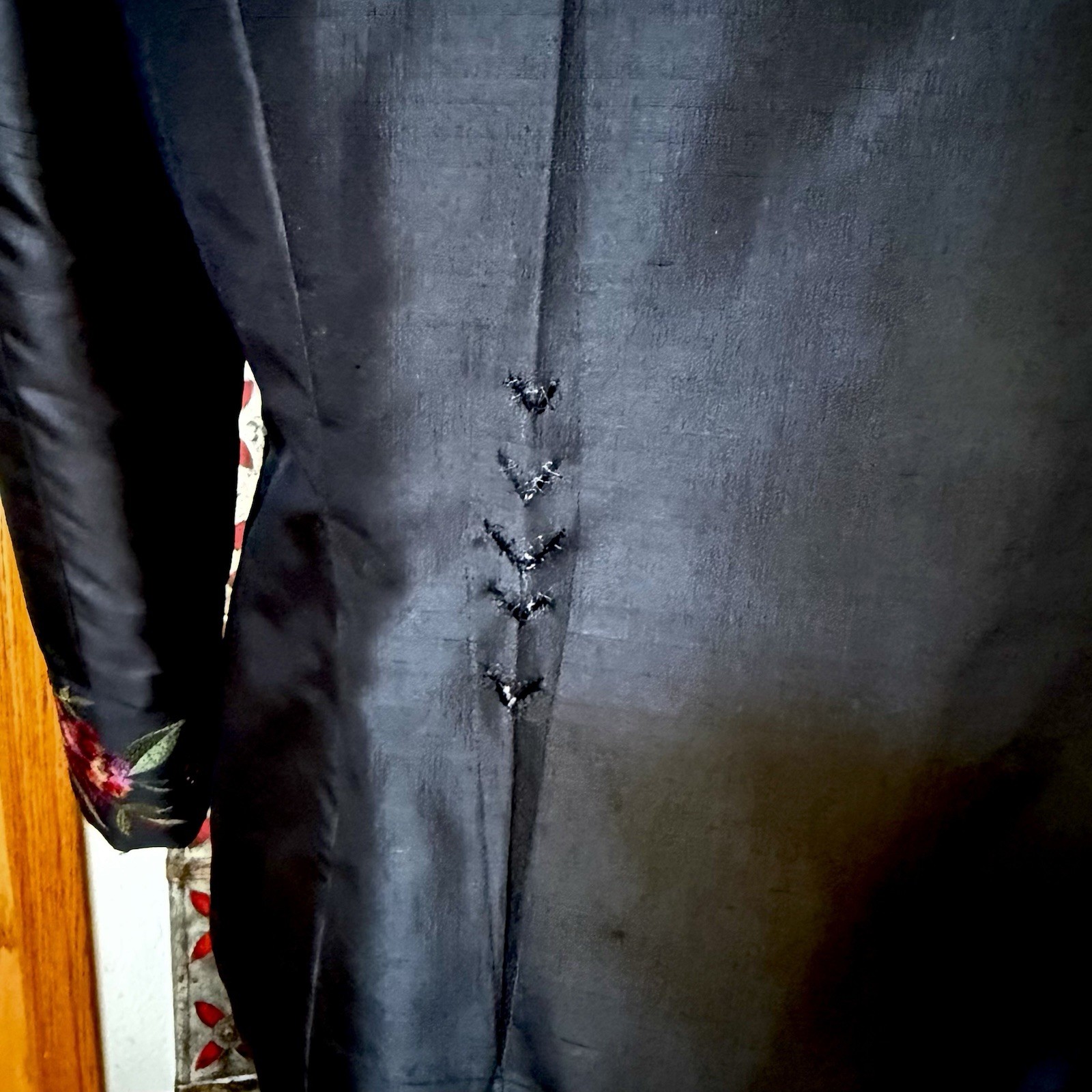 Vintage Korean Sul Yun Hyoung Designer Black Blazer Floral Embroidered Jacket