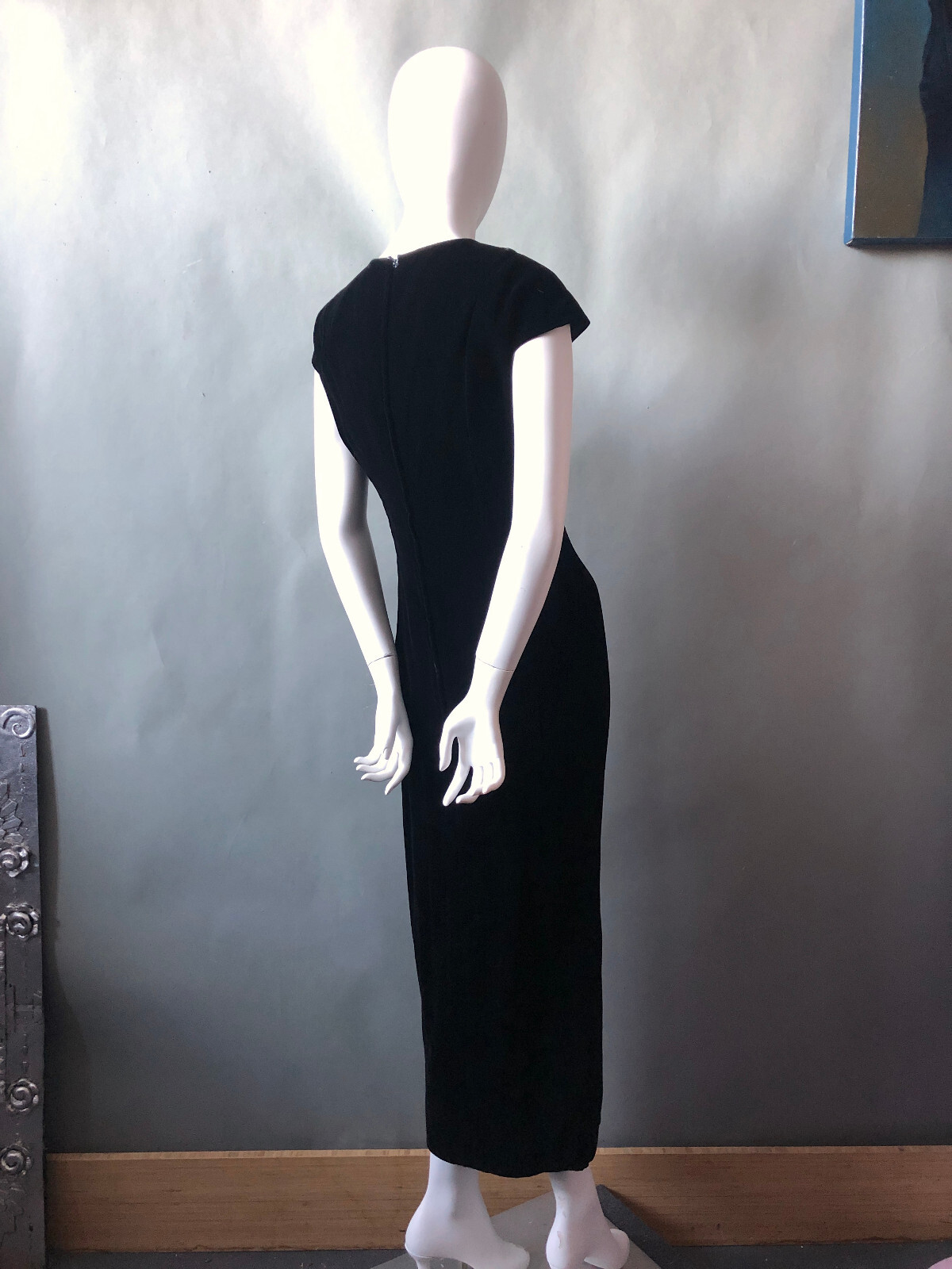 1950s Jonny Herbert LBD Black Velvet Sheath Gown HOLIDAY Dress sz M 36-28-39