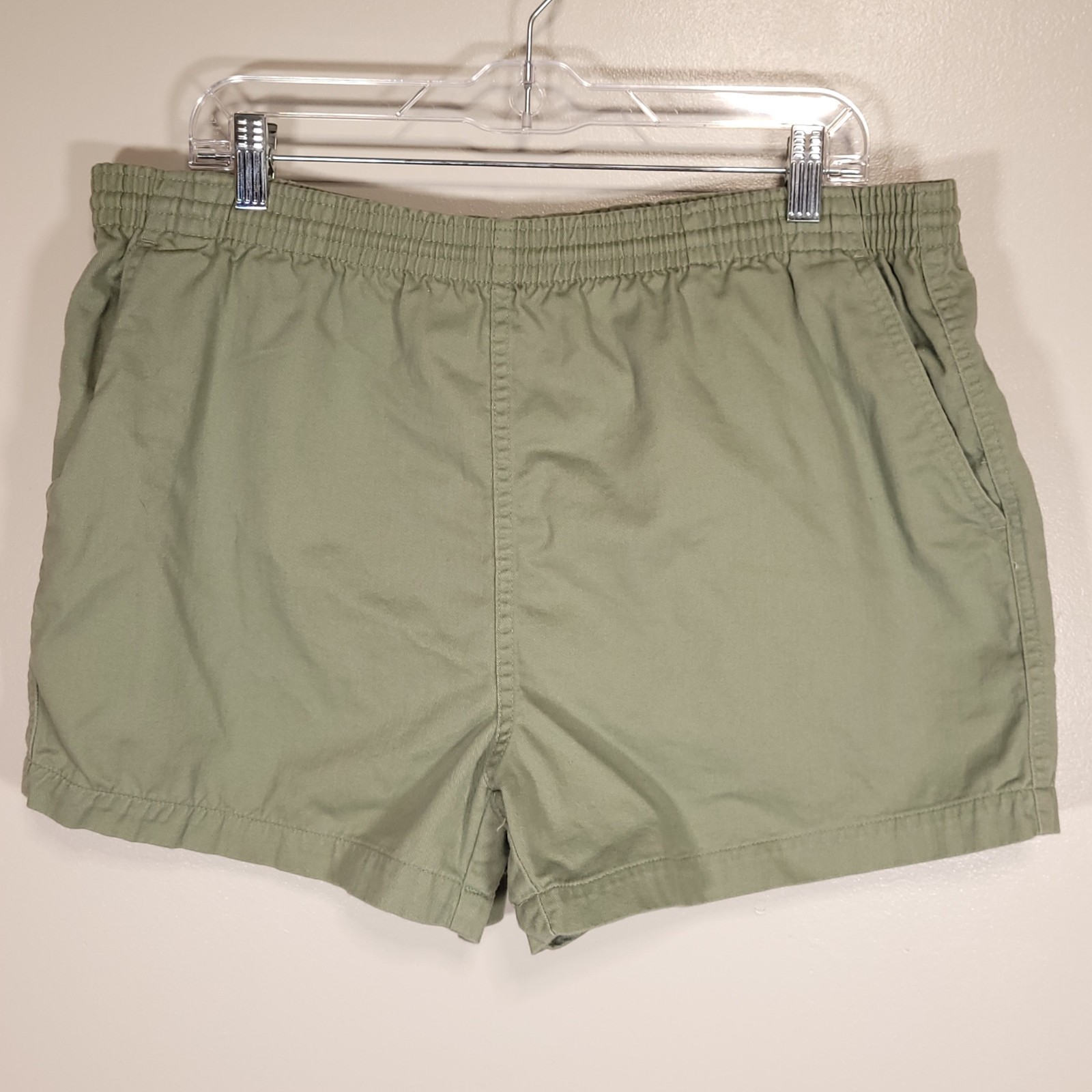 Vintage 80s-90s Land’s End Women’s Large Green Drawstring Waist Cotton Shorts