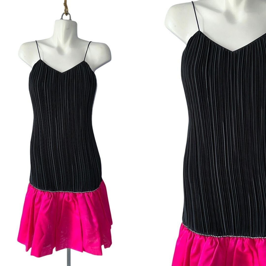 Vintage 80s Maximalist Hot Pink Black Micro Pleat Drop Waist Cocktail Dress Sz 8