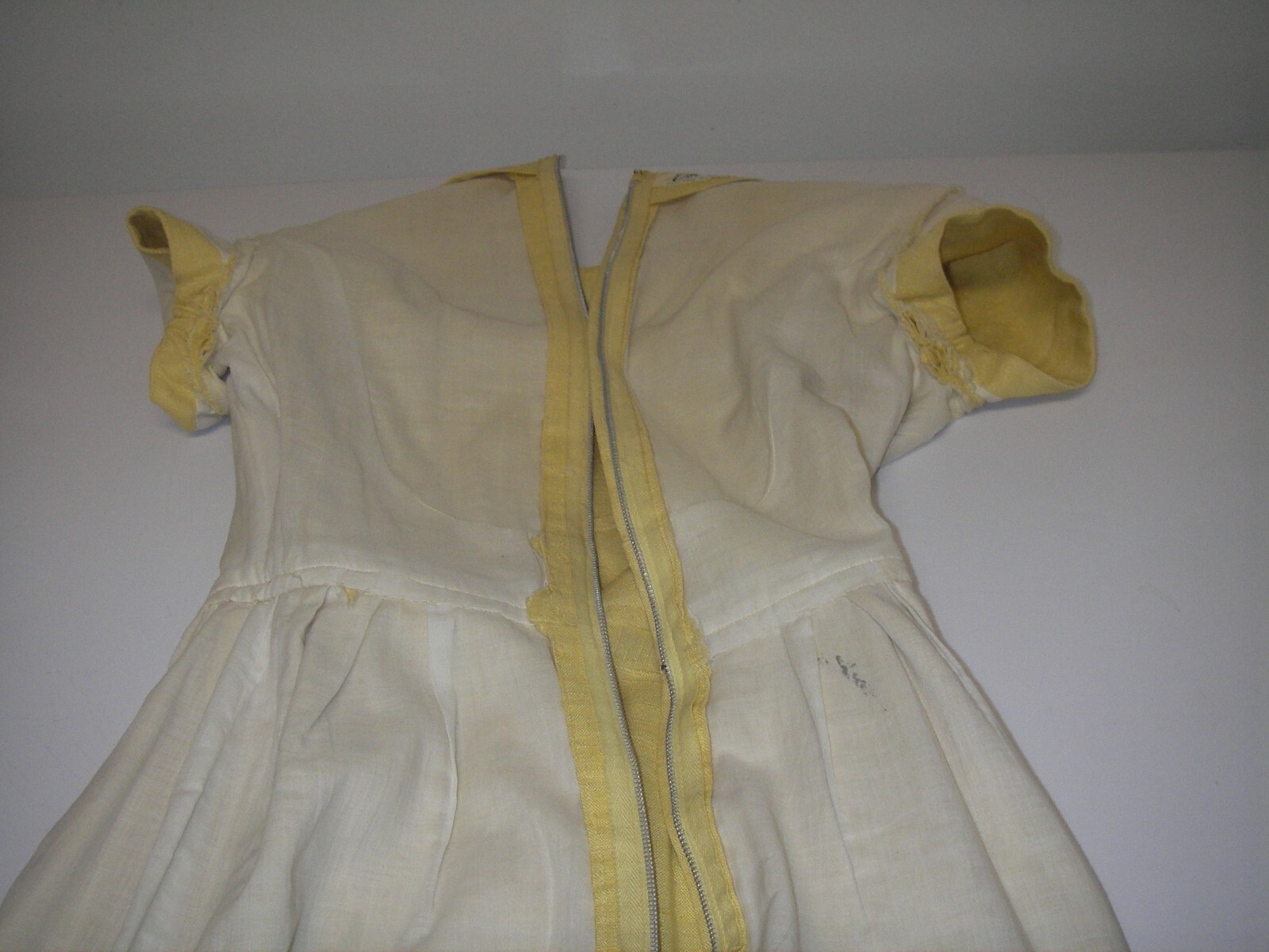 Vintage 1950s Wayne Fuller Wiggle Pencil Dress Yellow Lined XS Midi Secretary