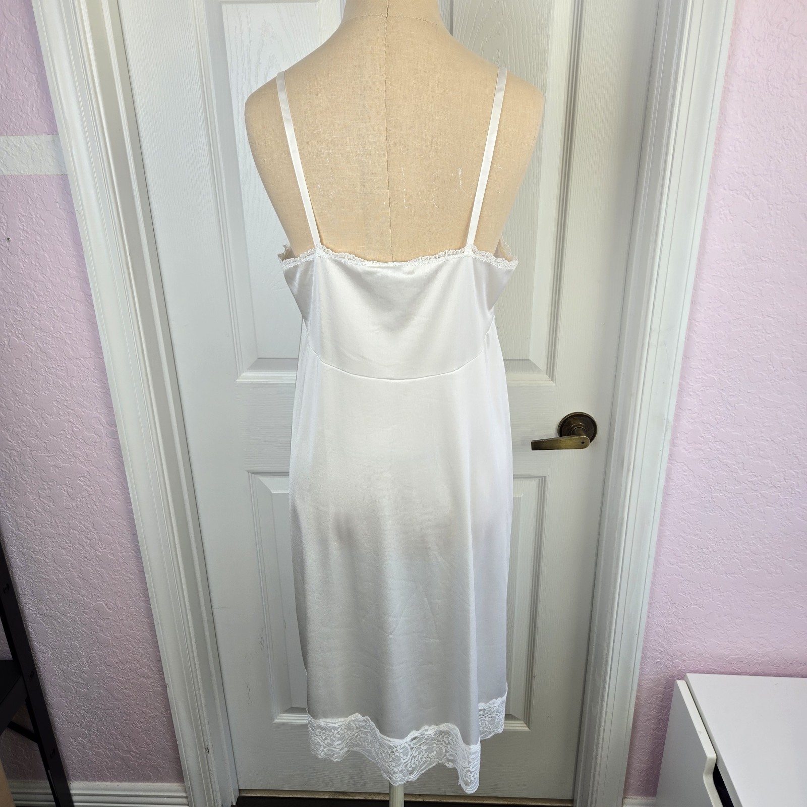 Vintage Applause JCPENNEY Full Slip Size 36 White Nylon Lace Lingerie