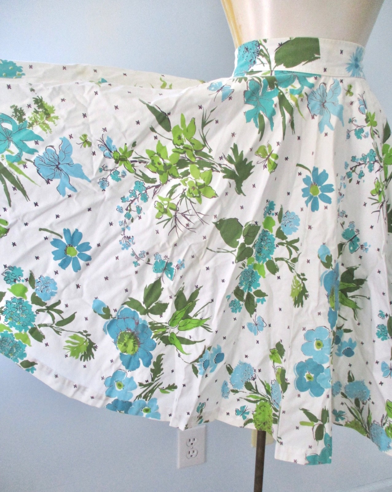 Vtg 50s 60s blue poppies 2-pc halter top circle skirt VLV bombshell set XS/S