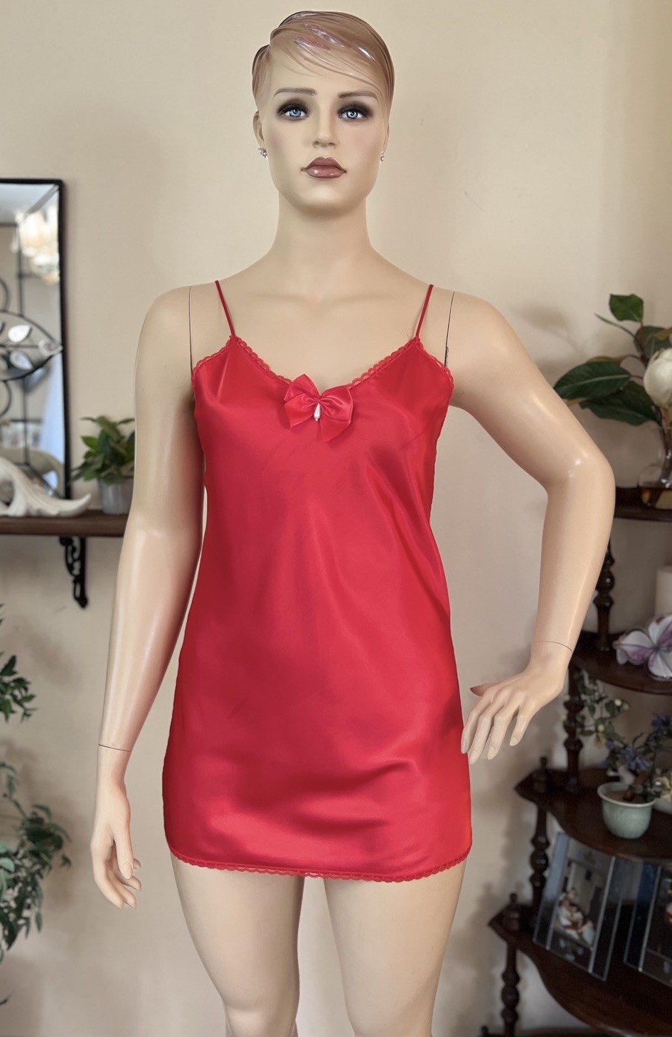 Vintage Lady Manhattan Red Lace Trim Bow Size LARGE 40 USA Pin Up Sexy Chemise