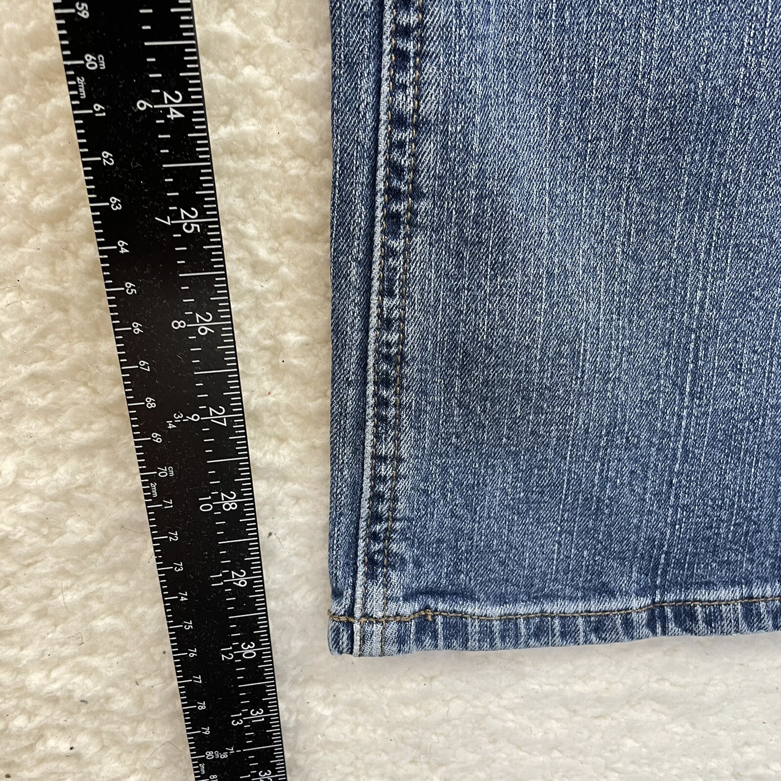 Y2K Vintage DKNY Jeans 6 8 27 28 Bootcut Flare Mid Rise Stretch Medium Wash
