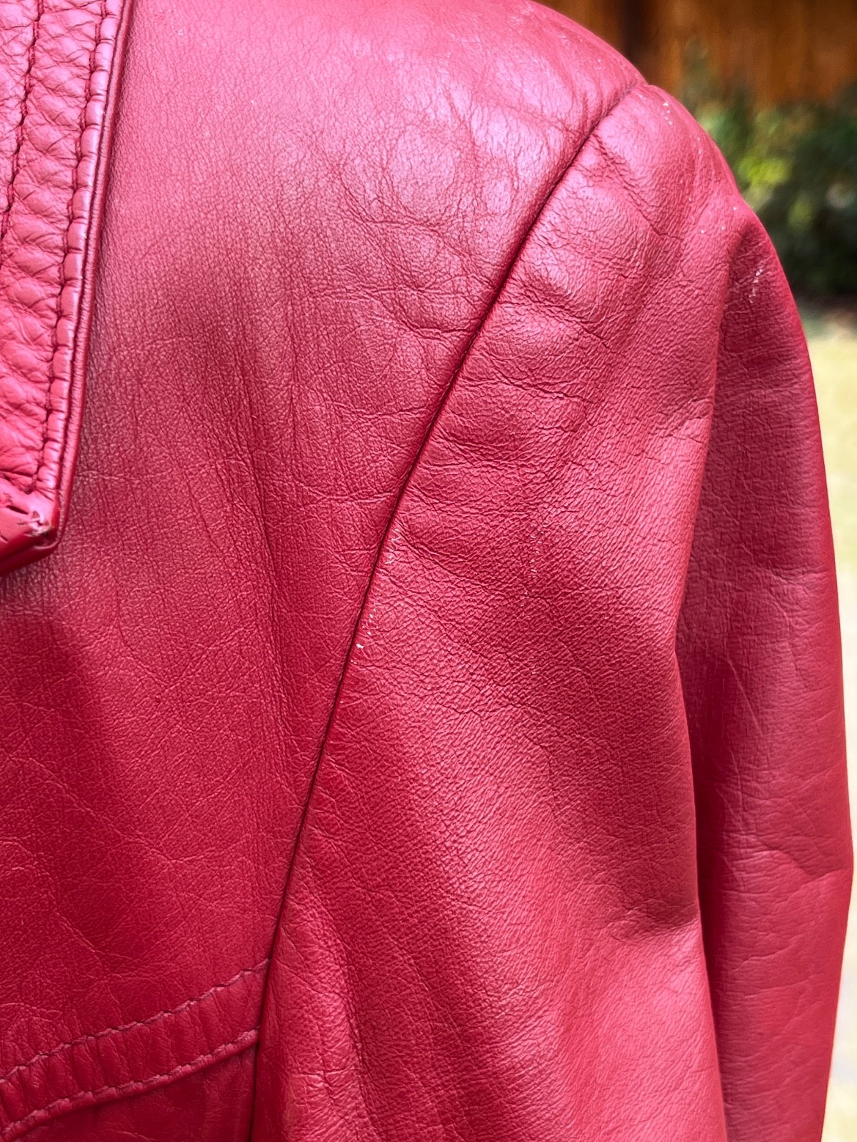 Vintage 70’s Mod Dark Red Women’s Leather Jacket Size Large READ