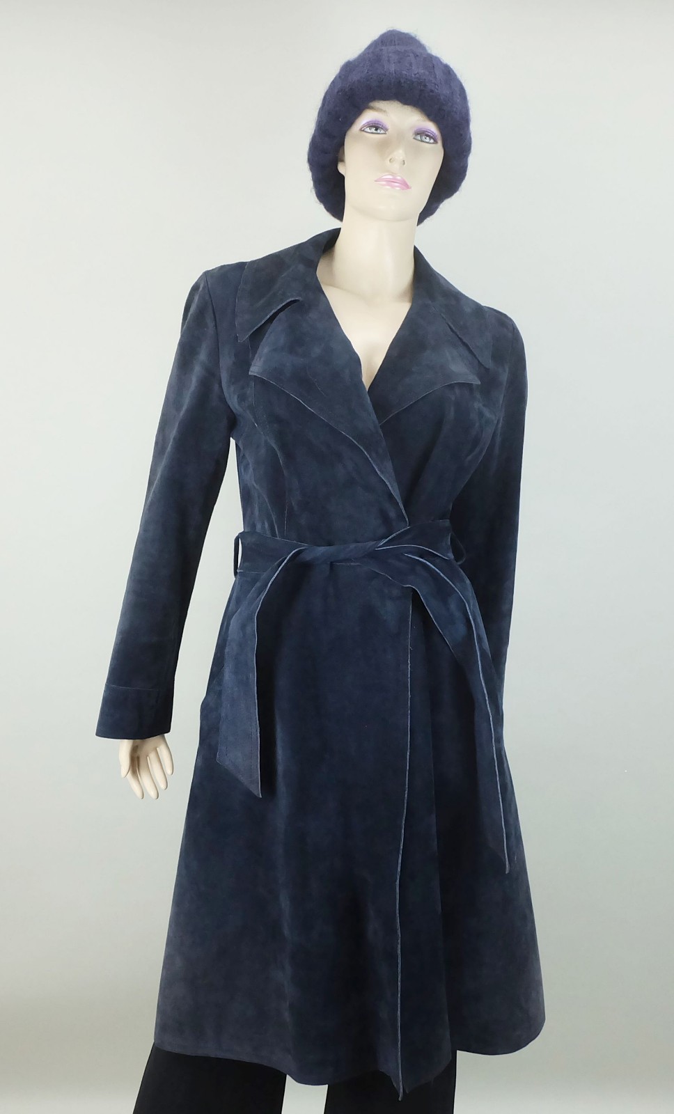 1970s Blue Suede Coat Size 38 True Vintage