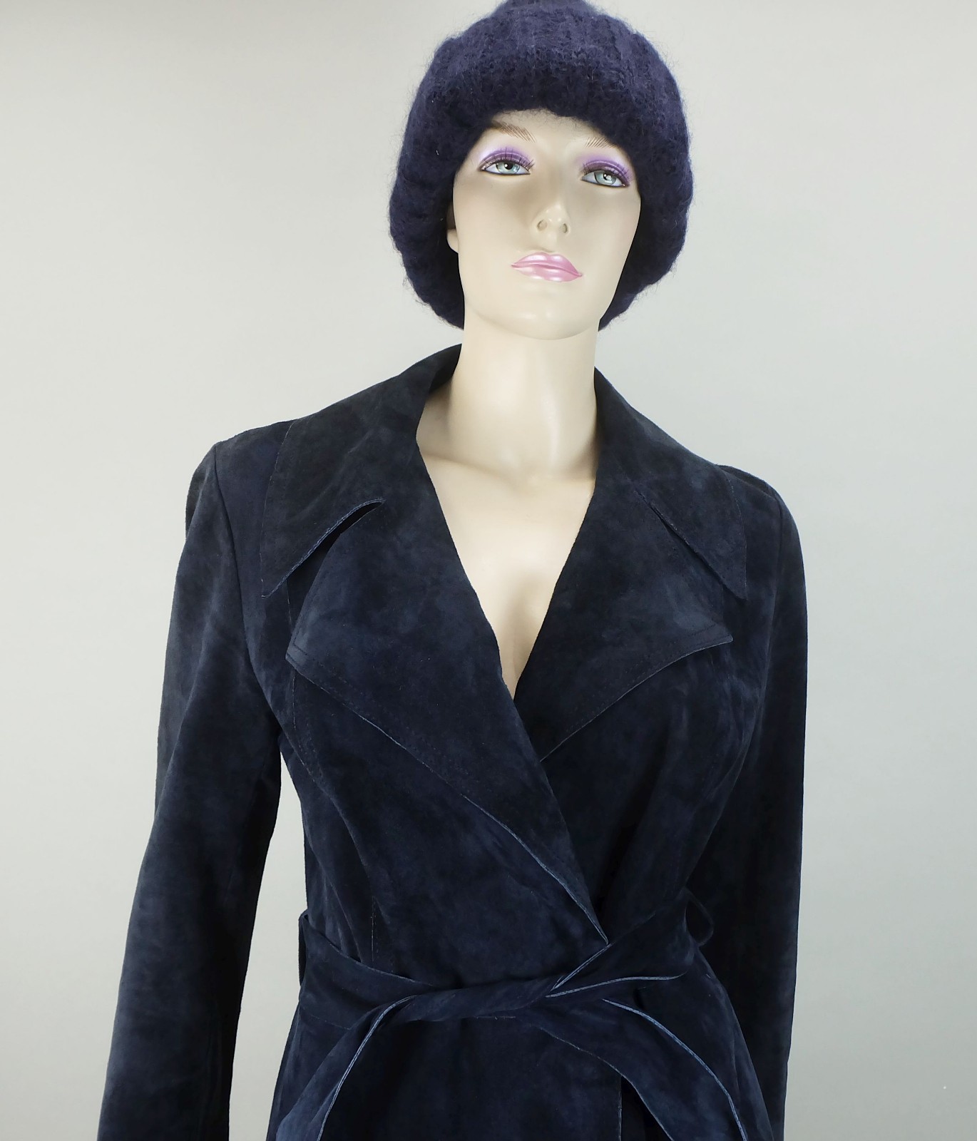 1970s Blue Suede Coat Size 38 True Vintage