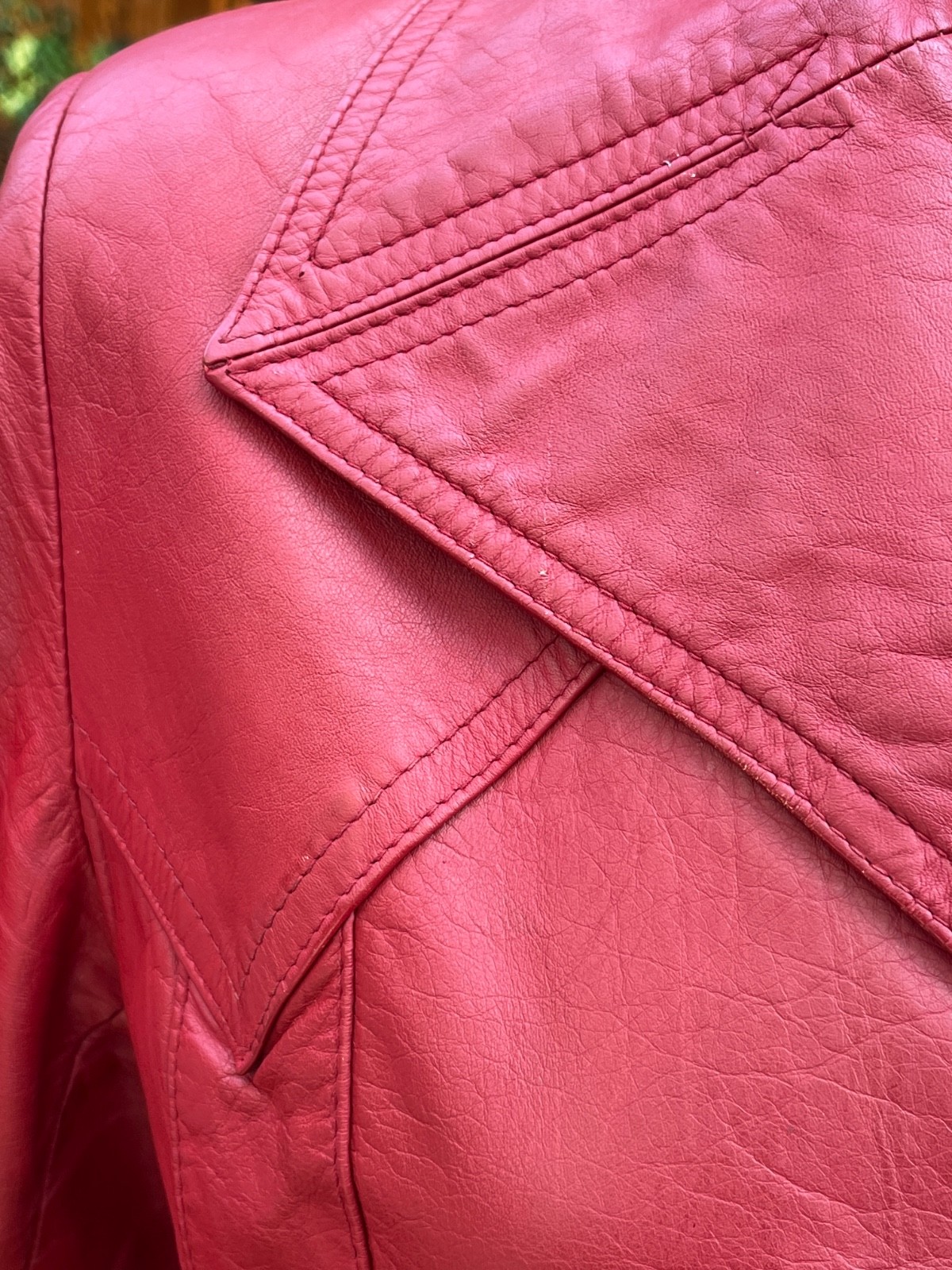 Vintage 70’s Mod Dark Red Women’s Leather Jacket Size Large READ