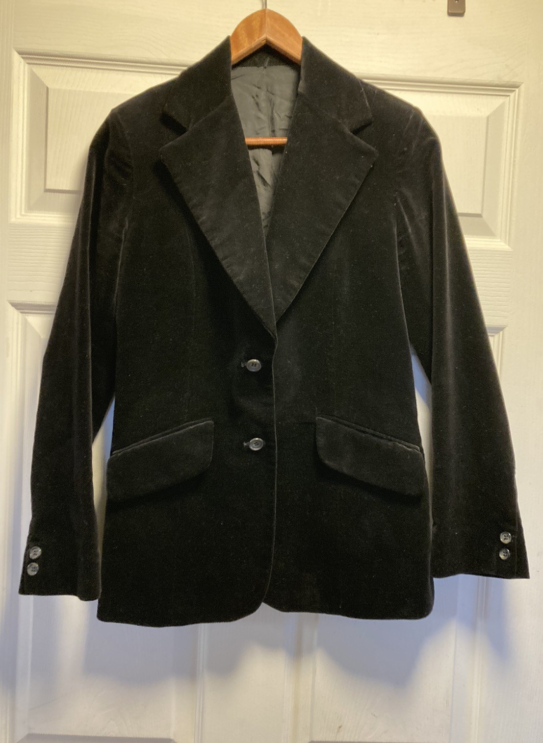 Black velvet blazer 9/10 Vintage 80s 90s Fitted Career Dark Academia Goth Grunge