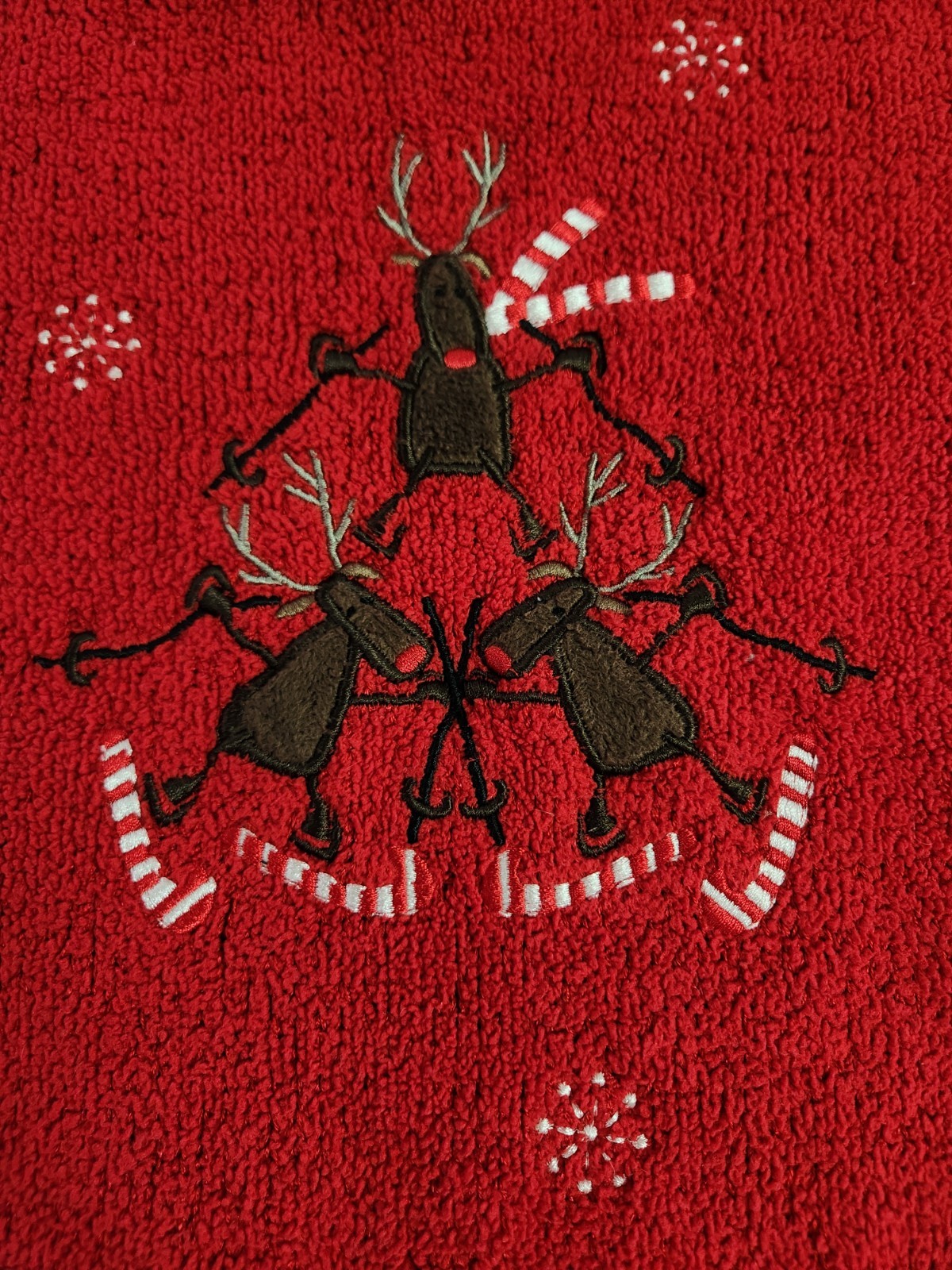 Sz XL Christopher & Banks Christmas/Winter Embroidered Reindeer Sweater
