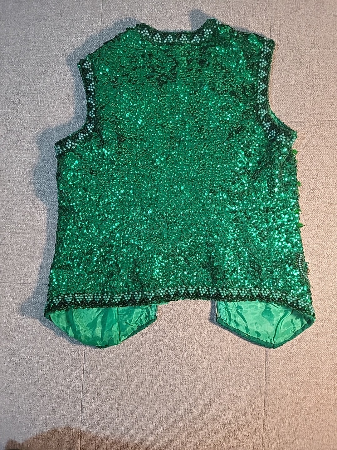 Vtg VALENTINA Ladies Wool Beaded & Sequined Butterfly Couture Vest M Green