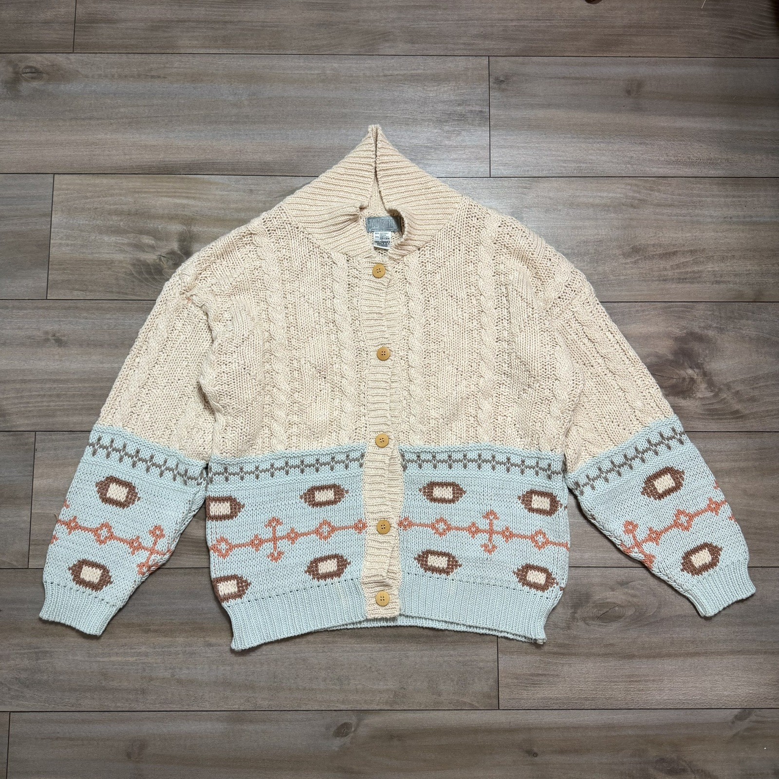 Vintage 80s Cardigan Sweater Women Cream Color Pattern Wood Buttons Pockets