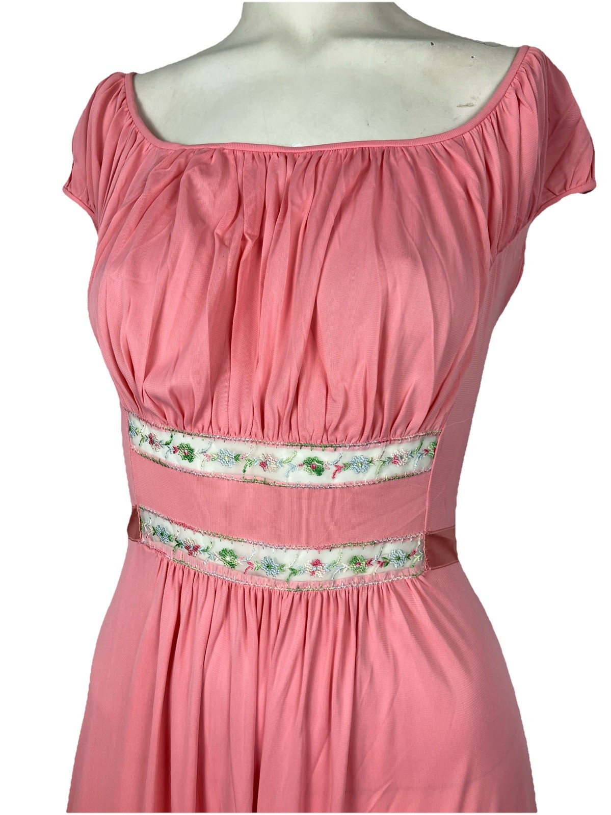 CUTE Vintage 30s 40s Nylon Cap Sleeve Drape Bust Adonna Gown Nightgown Pinup