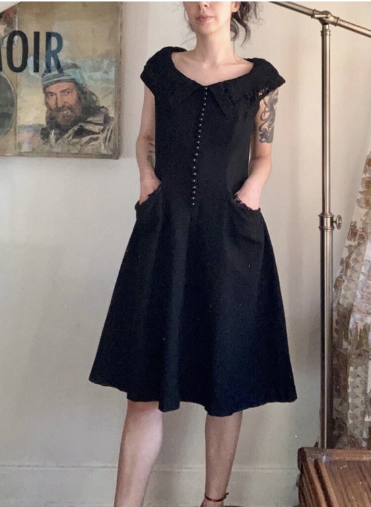 Vintage 1950s Women’s Button front lace detail black Carlye Dress Rockabilly