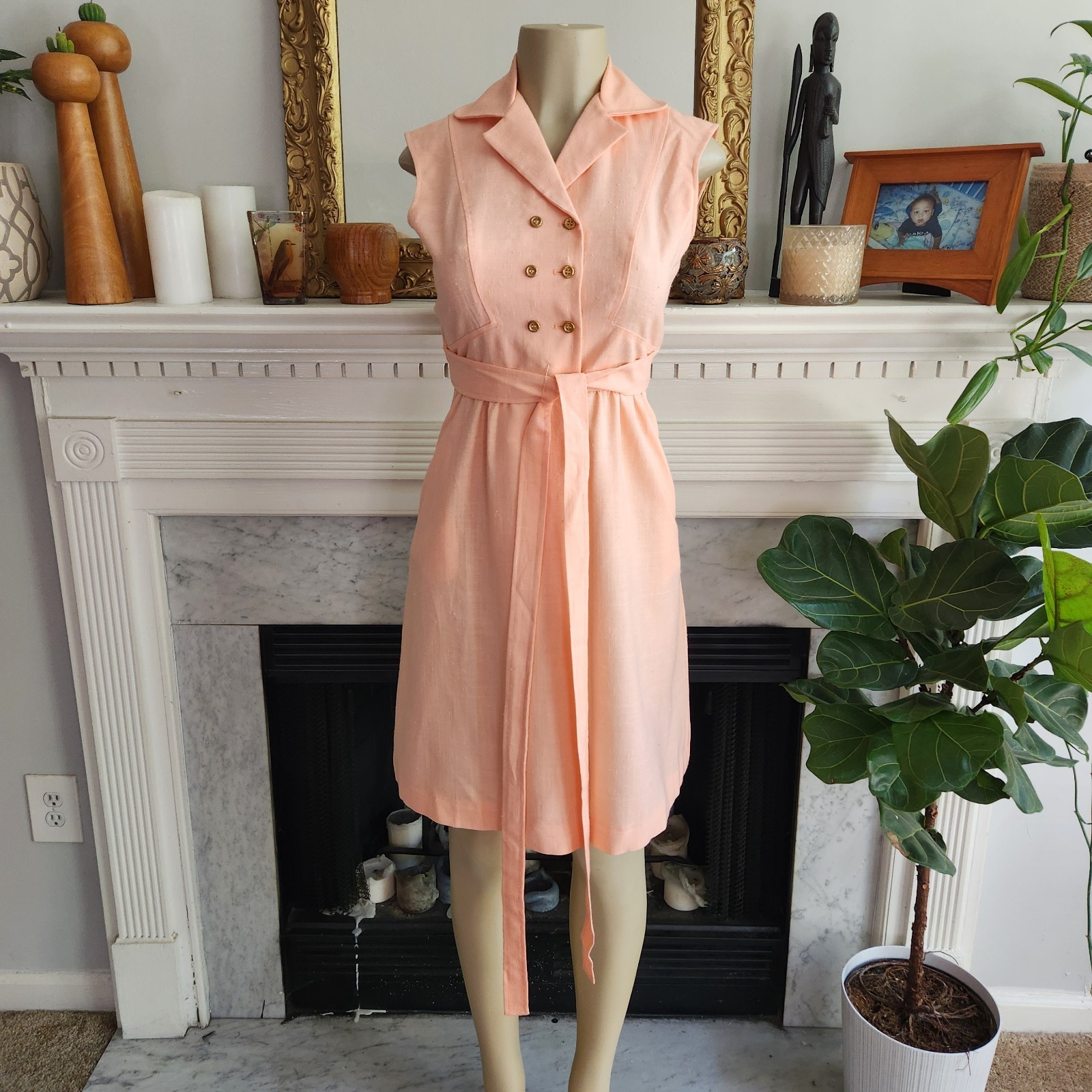 Vintage 1960s / 1970s Pastel Peach Dress Shirtdress MCM Double Breasted Sz Small