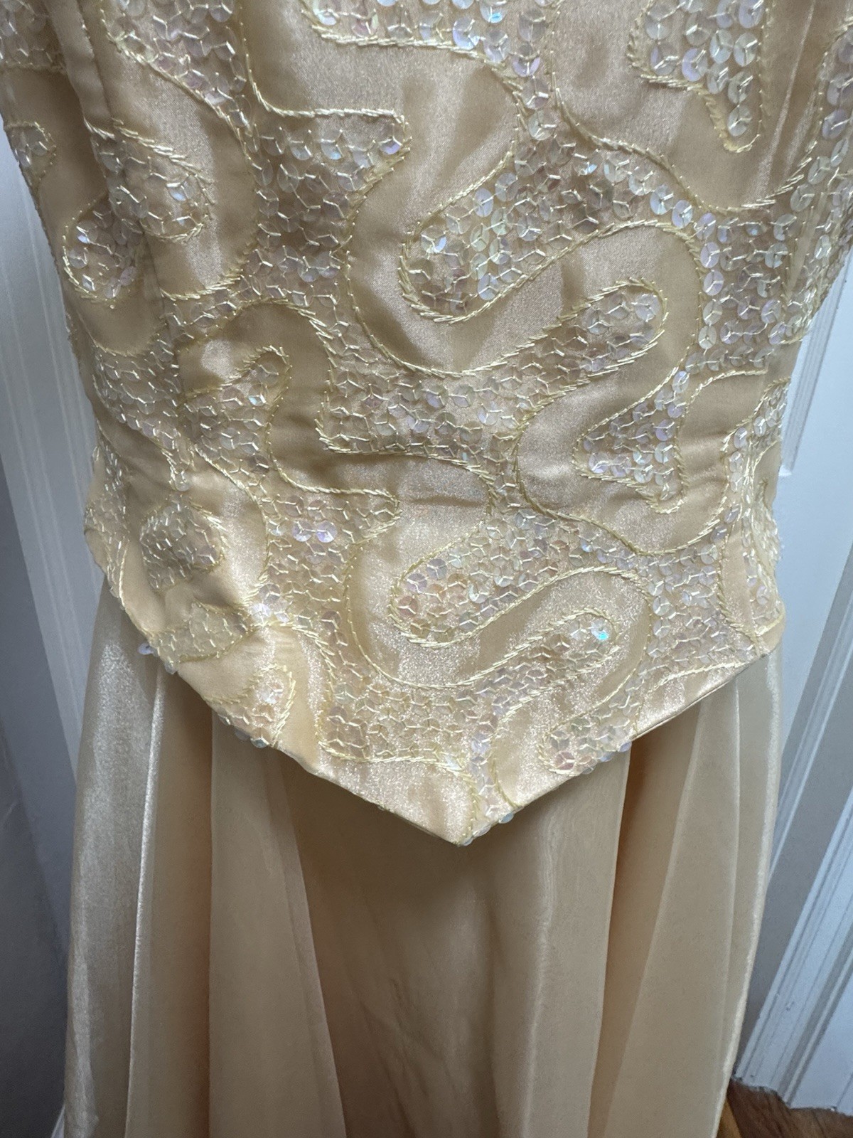 VTG Faviana Yellow Organza Formal Set Halter Sequin Bodice Romantic 90s 11/12