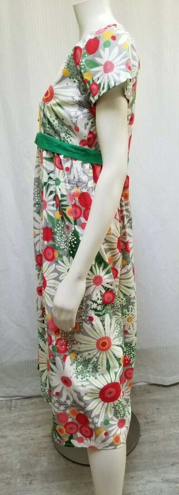 Vintage Gray Red Green Yellow Floral Print Milkmaid Dress – Size M – EUC