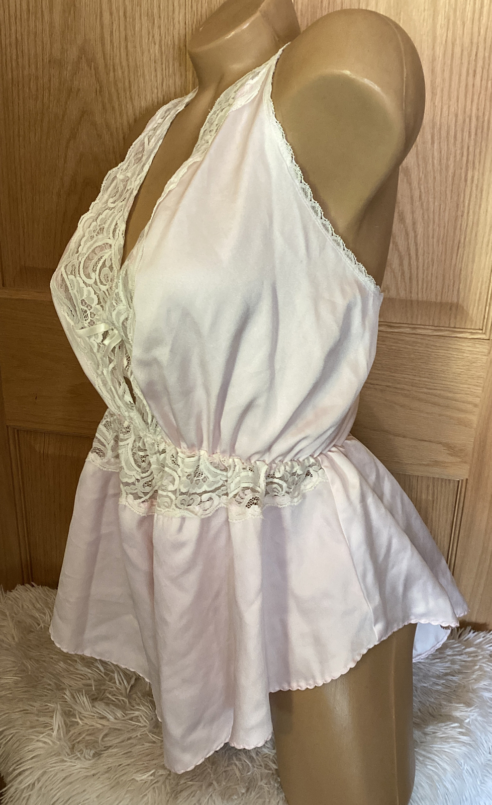 Vtg Teddy PINK Lace flutter Tap Bodysuit Playsuit CHANTILLY Lace One Piece #L9