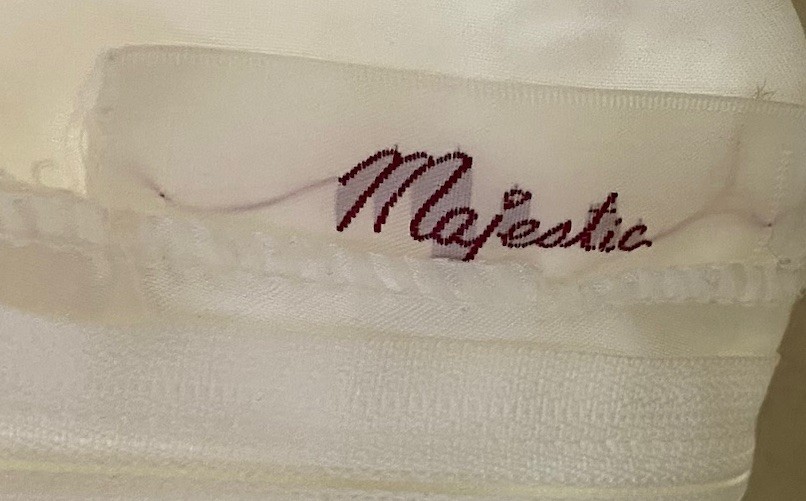 Majestic Vintage Y2k White&Ivory Satin Short Wedding Dress detachable Train Sz.8