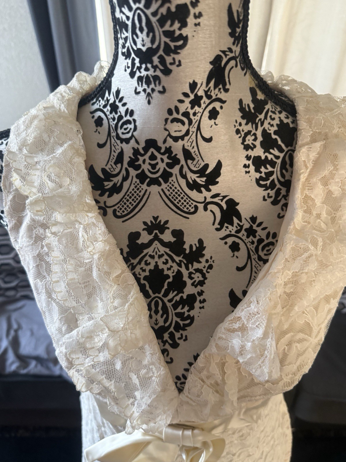 Vintage 1960’s Ivory Lace Hippie Wedding GoGo tunic Mini Dress M