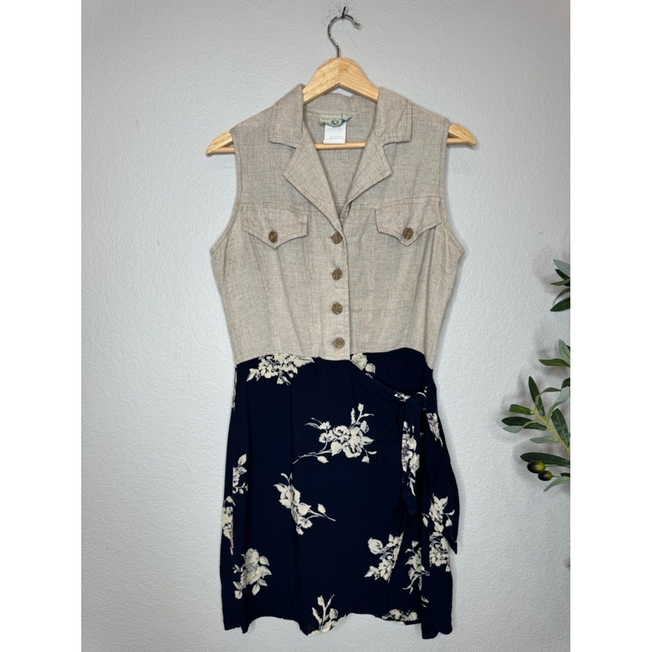 Boulevard de Paris Linen Floral Wrap Dress Size 8 Beige Navy Sleeveless Vintage