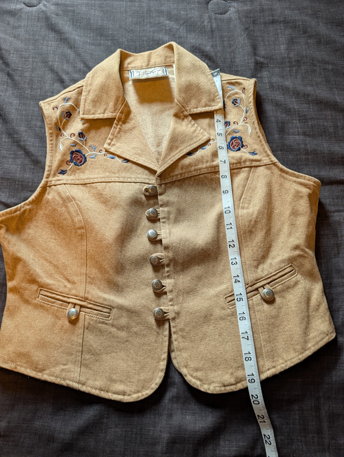 Wrangler Western Wear VTG 90s Women’s Size M Floral Embroidered Beige Vest