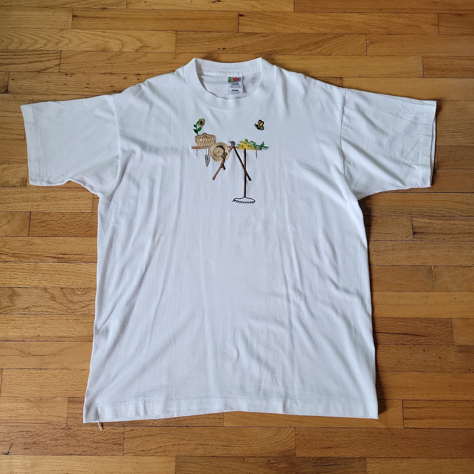 Fruit Of The Loom Best Vintage T Shirt Large Garden Motif Cottage Country Granny