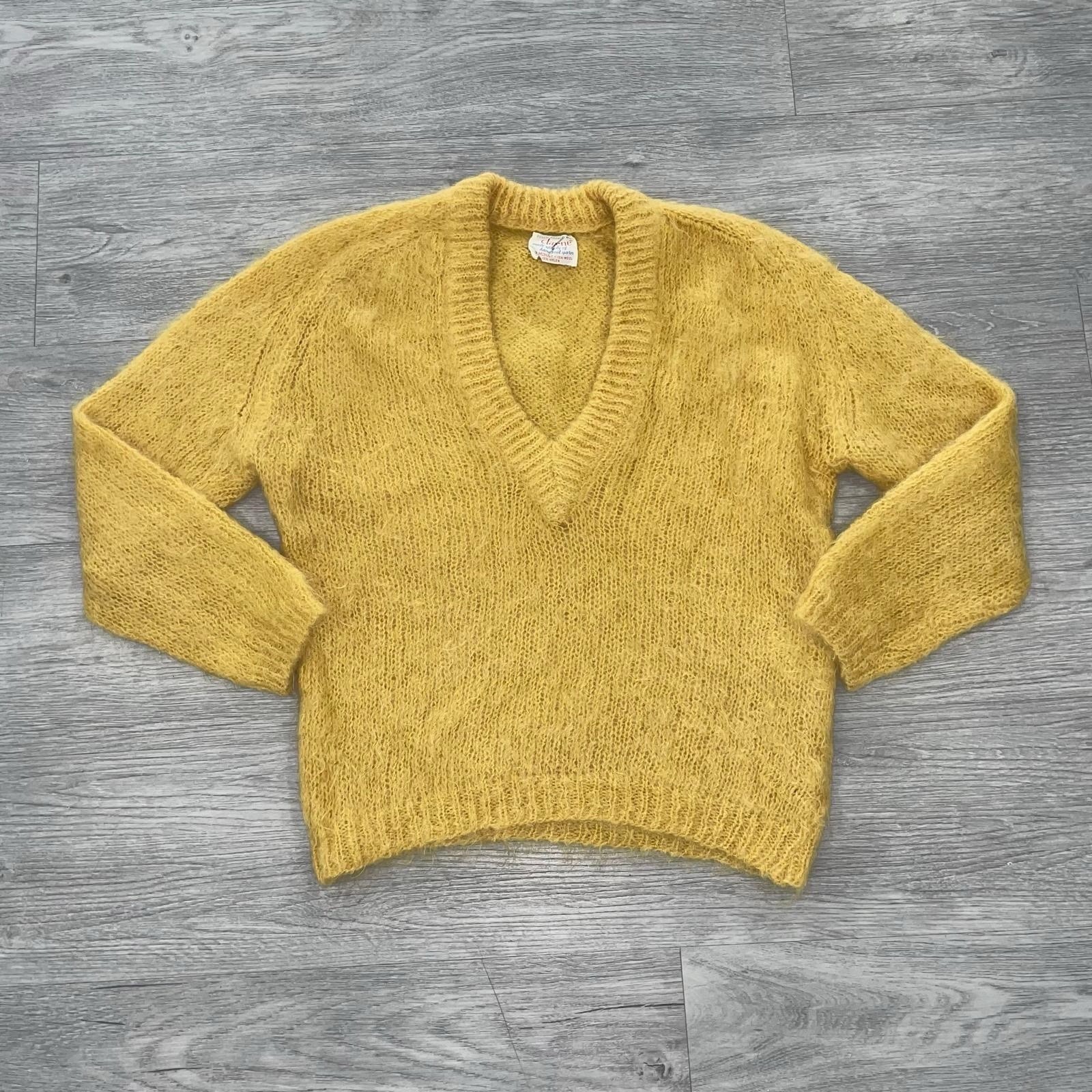 Vintage 50s 60s Darlene Mohair Wool Size 36 20×21 Sweater Made In USA Hand Knit