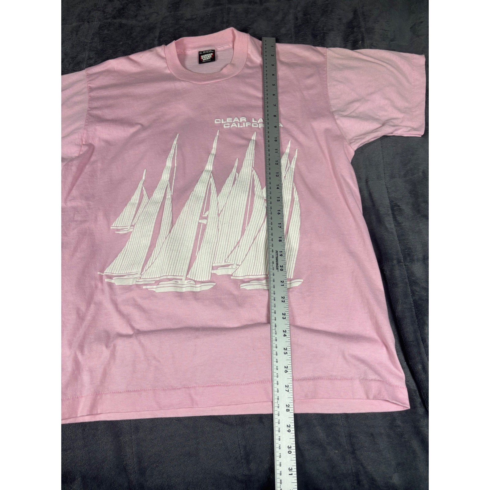 Vintage Screen Stars Best Pink Clear Lake California Sailboat T-Shirt Mens XL