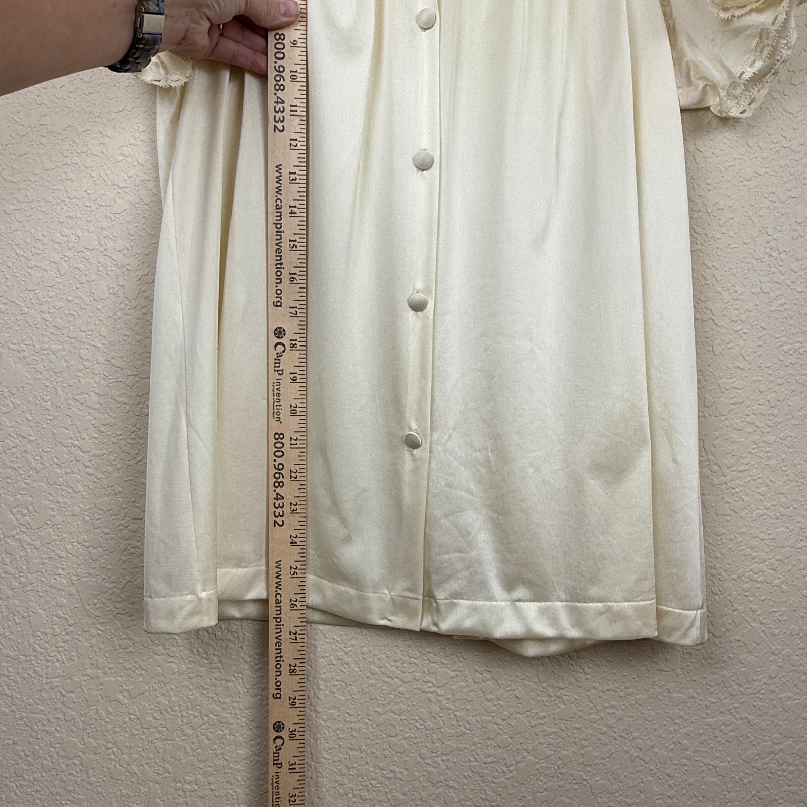 Vtg Vanity Fair Ivory Bed Jacket Nylon Tricot Flutter Sleeve Lace Trim USA Sz S