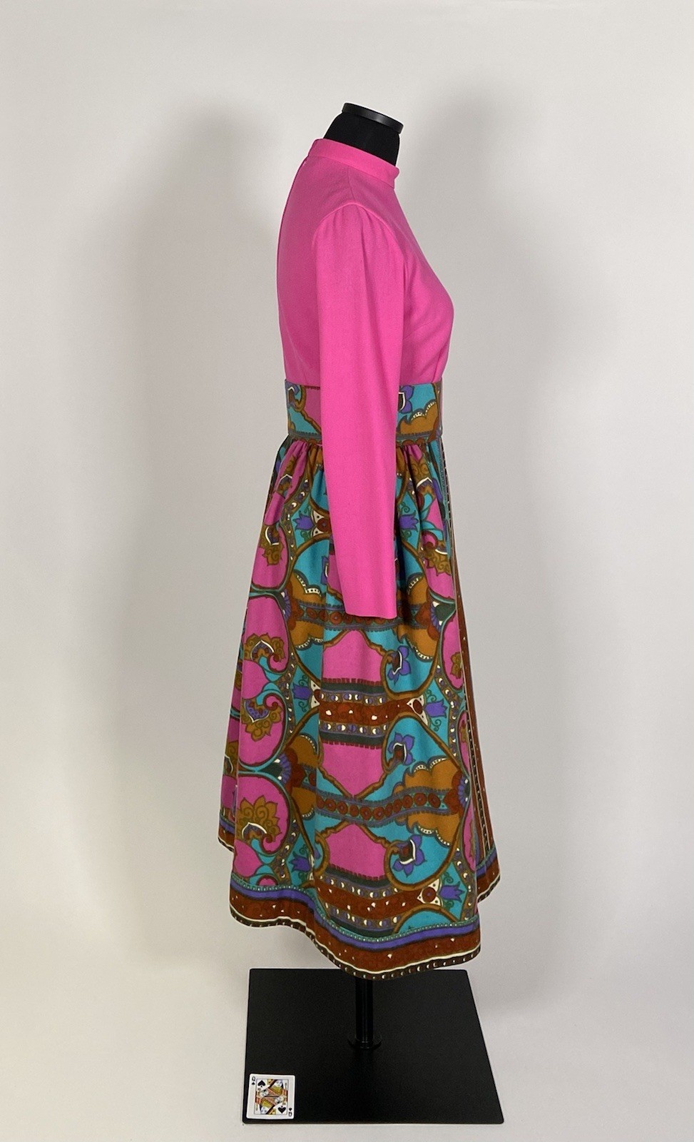 006 1960s Psychedelic long sleeve dress, magenta multi Rebecca size S VG!