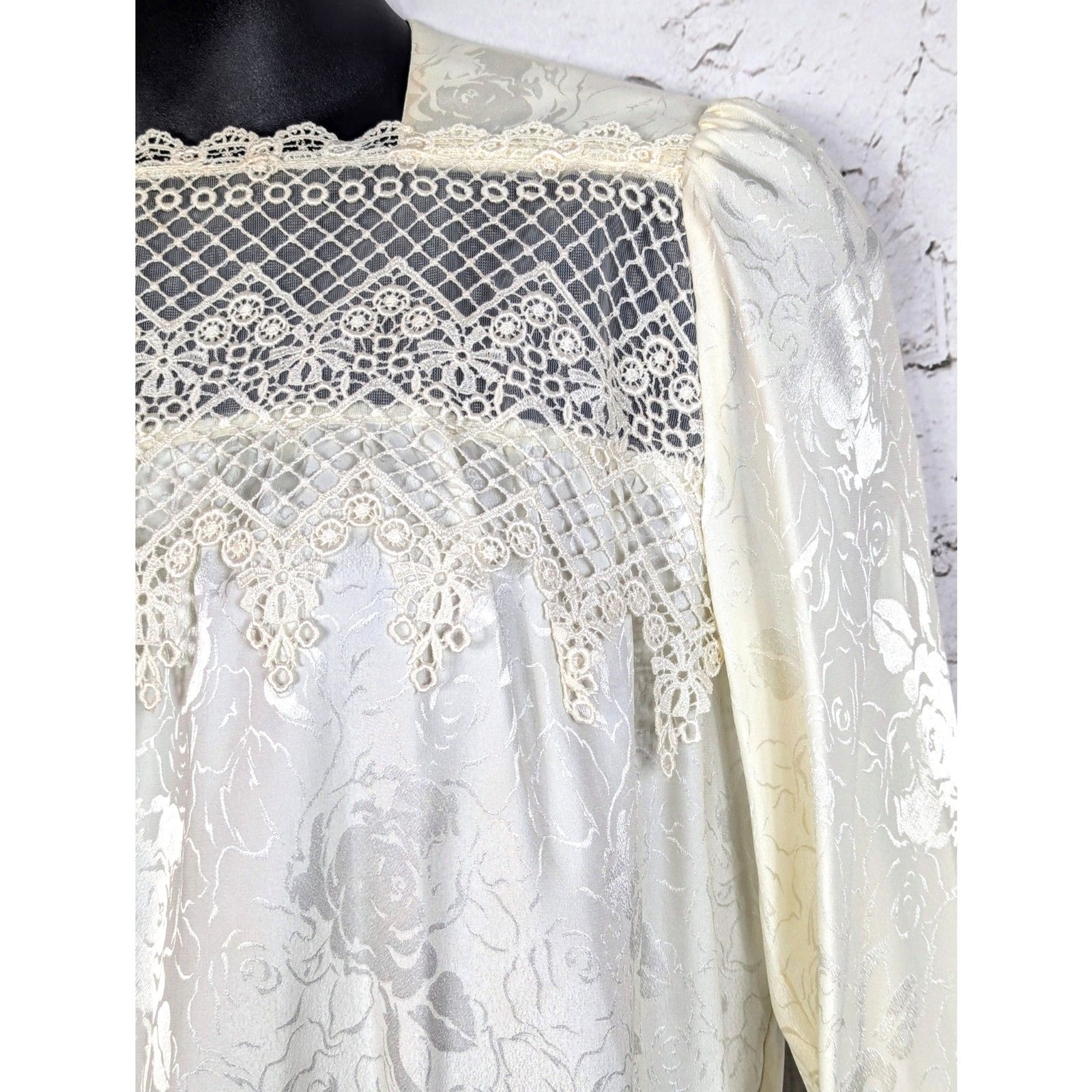 Vintage Victorian Satin Floral-Embossed Lace Blouson Top Maximalist Unique Large