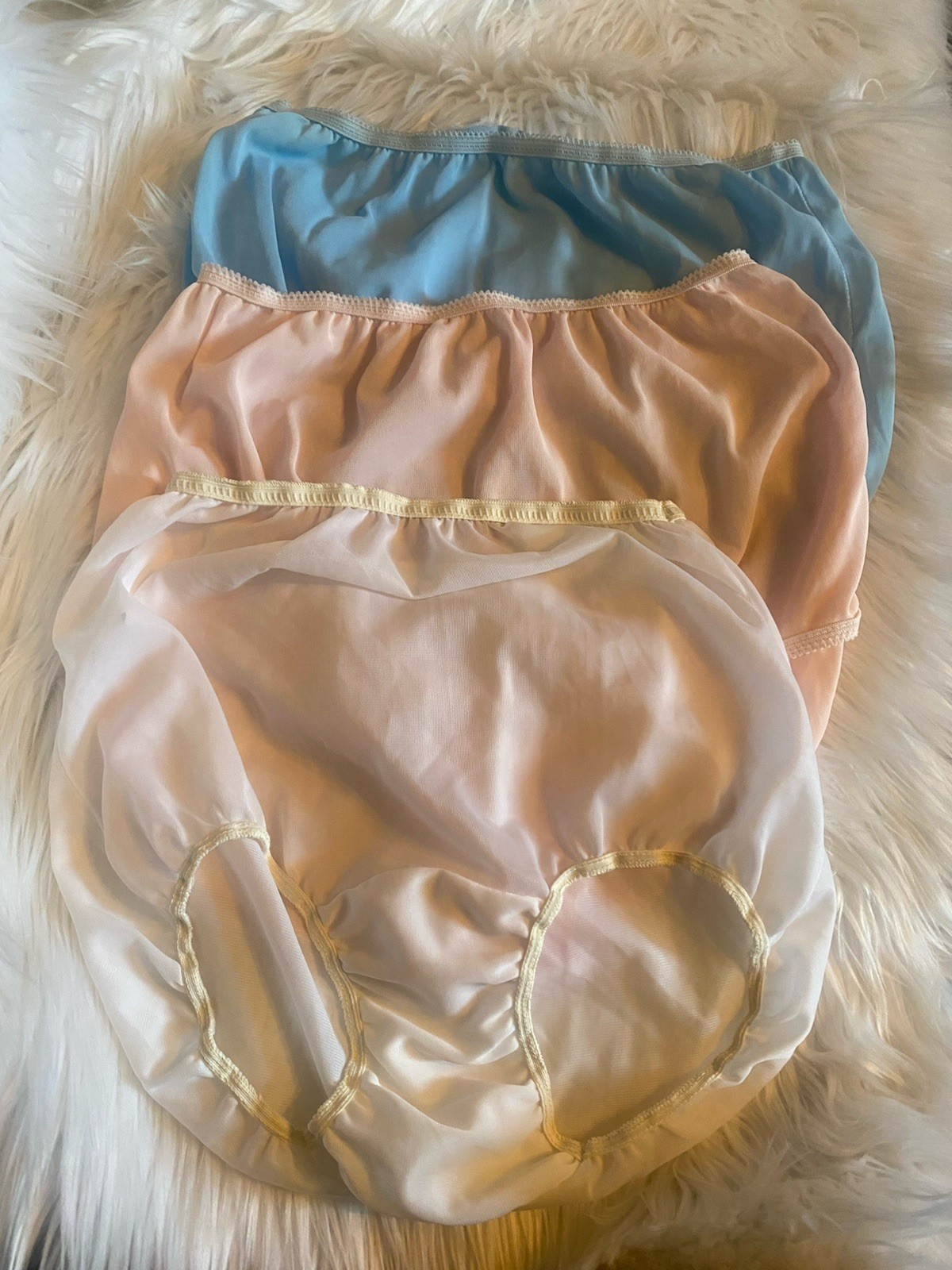 Lot of 3 Sears Vintage Colorful Nylon Full Coverage Silky Size 6 Hips 37-38