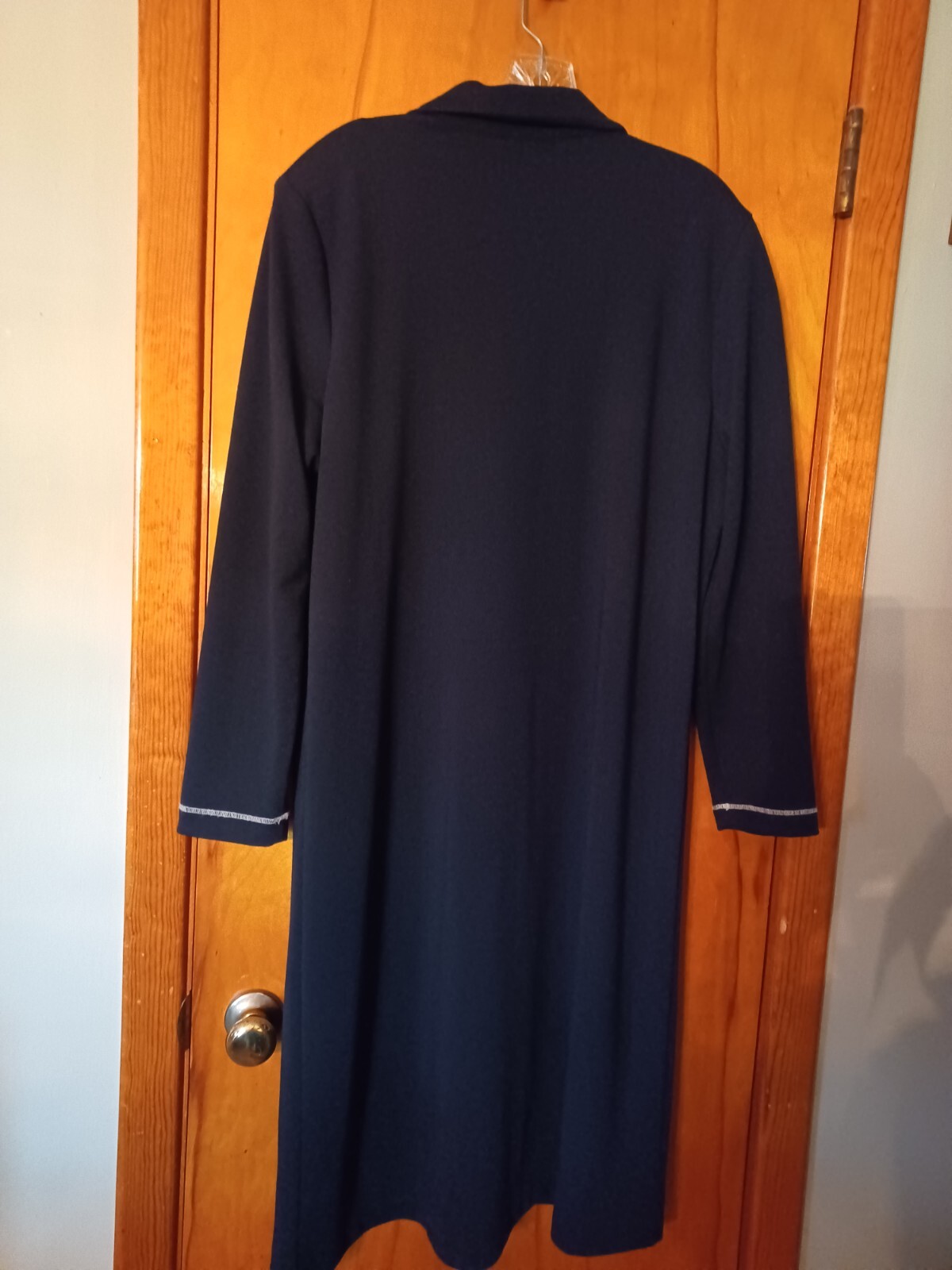 VTG Two Twenty Black Two Button Robe Housecoat Duster Med PT