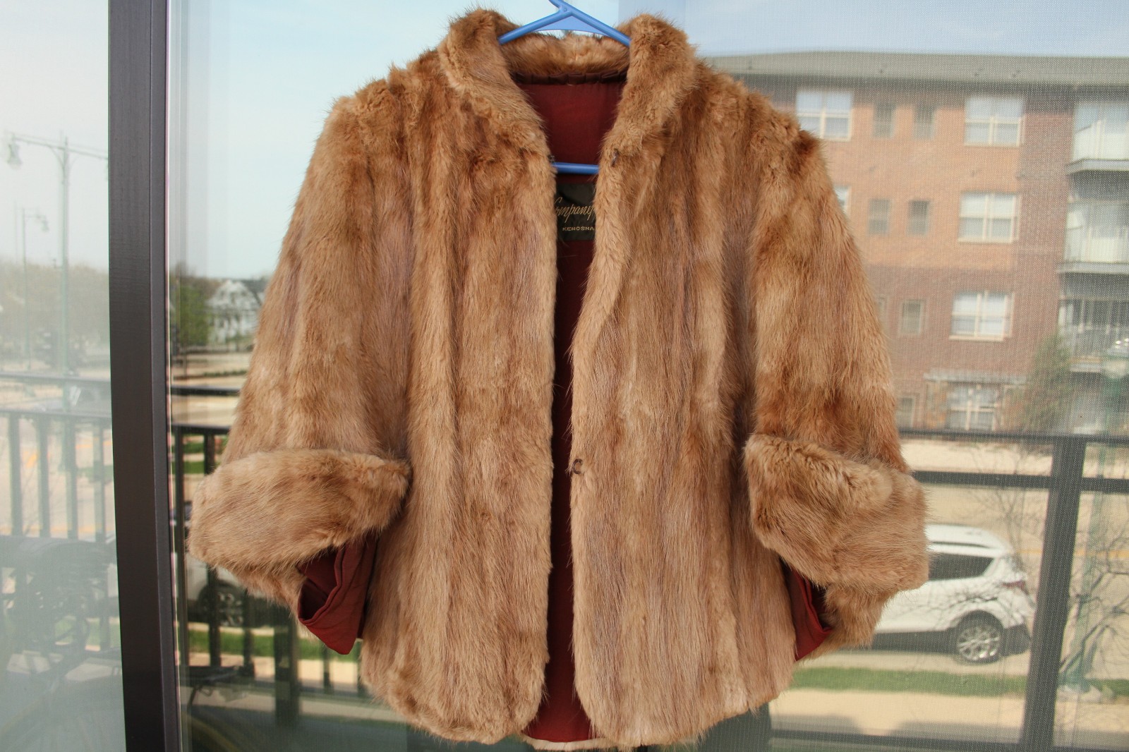 Vintage Genuine Women’s Fur Coat by Lepp & Company Kenosha Wisconsin