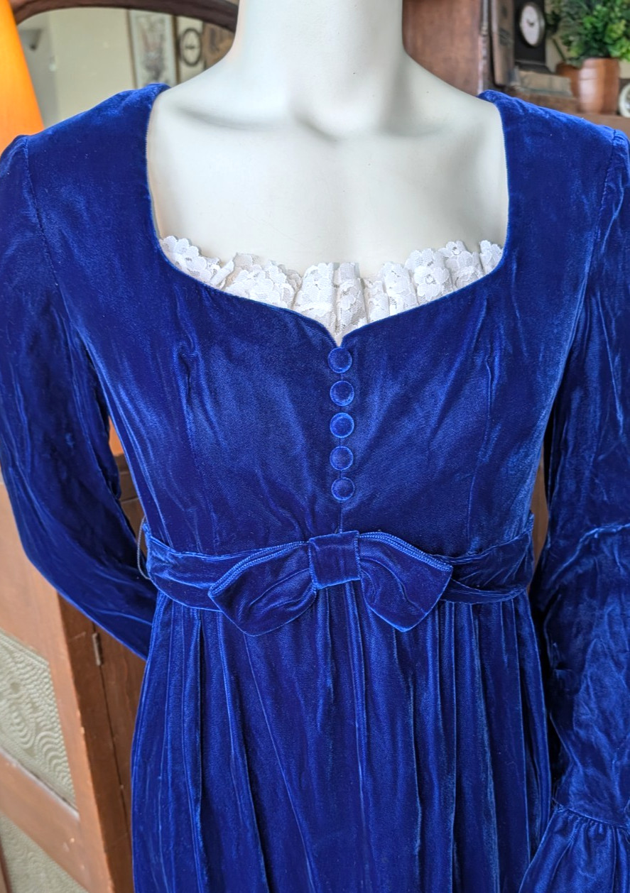 Vtg 13/14 Lorrie & Deb crushed velvet midnight blue Maxi Dress Prairie 60s 70s