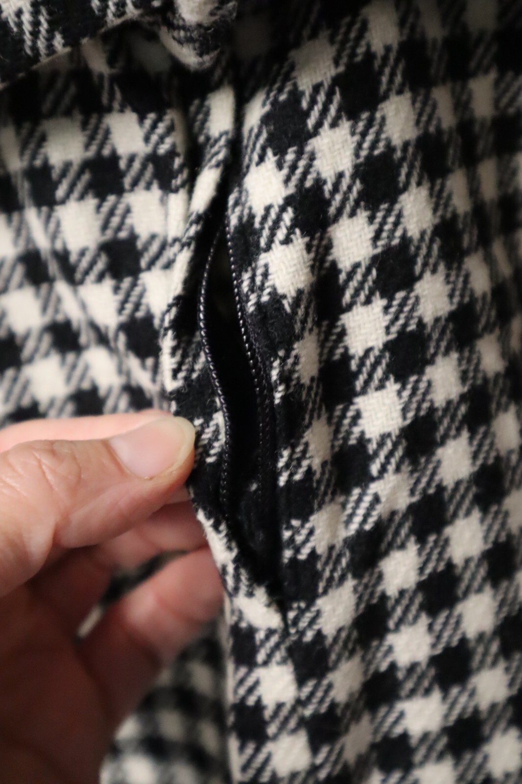 Vintage 1960s 70s PENNEY’S 100% wool black white checkered dress size 11 (NWD)