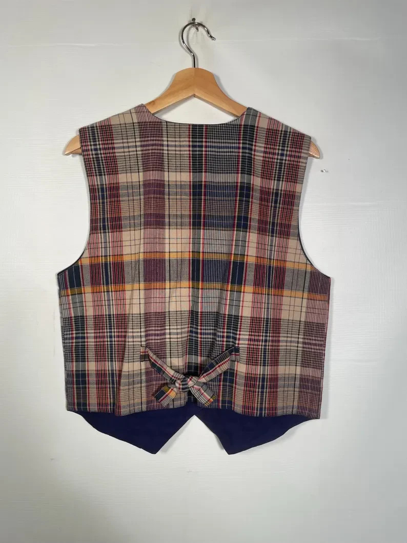 Vintage 1990s Embroidered Floral And Plaid All Cotton Vest Size M