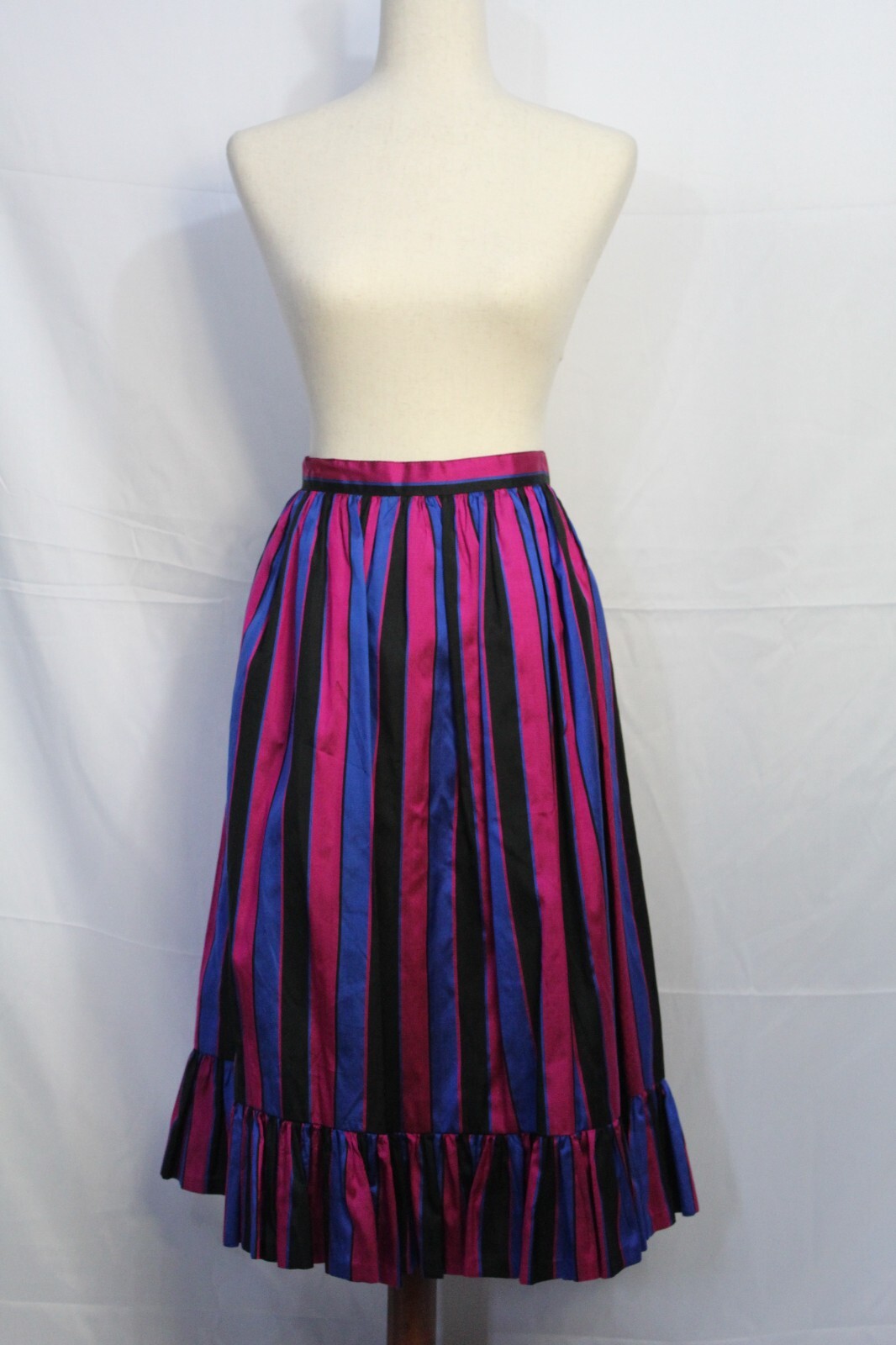 Vintage 1980s 100% Pure Thai Silk 3 Pc Suit Set Handmade Fuchsia Striped Belt